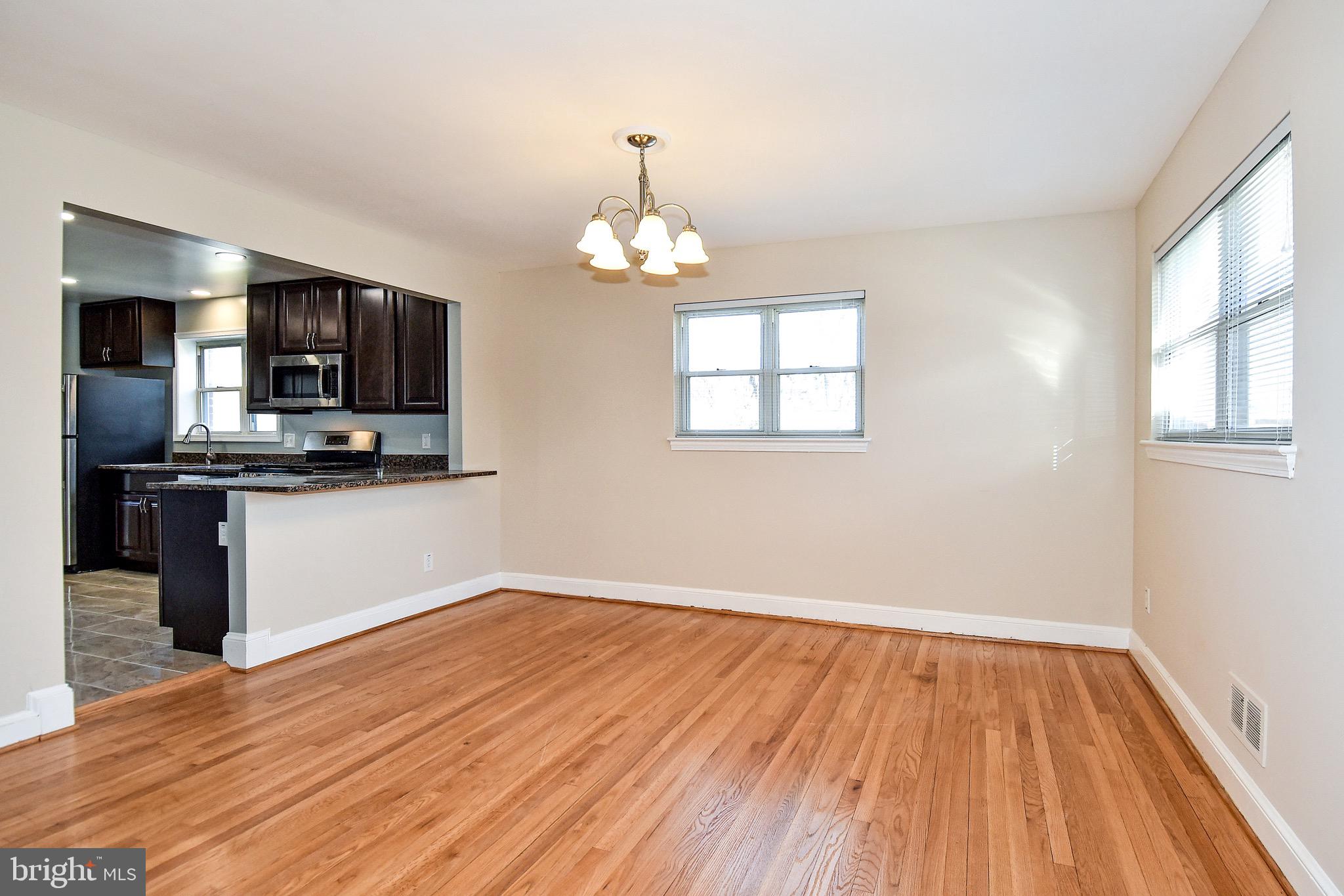 LEEWAY HEIGHTS - Residential Lease