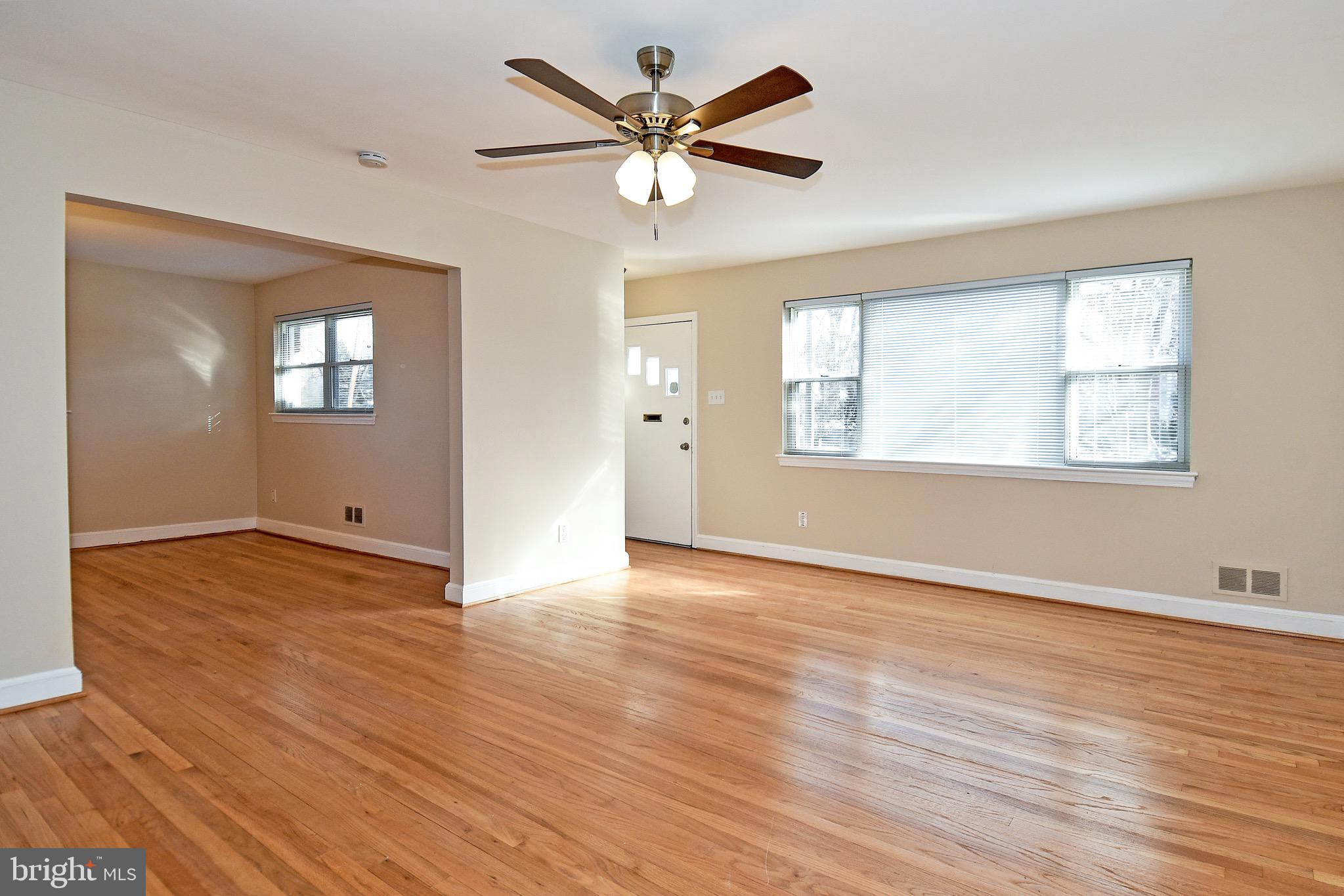 LEEWAY HEIGHTS - Residential Lease