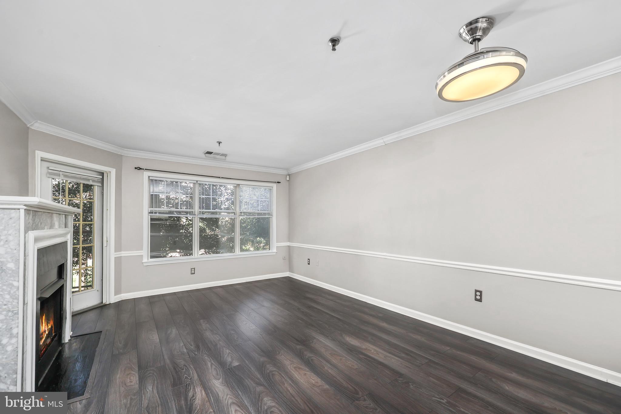 SAVOY PARK CONDOMINIUMS - Residential