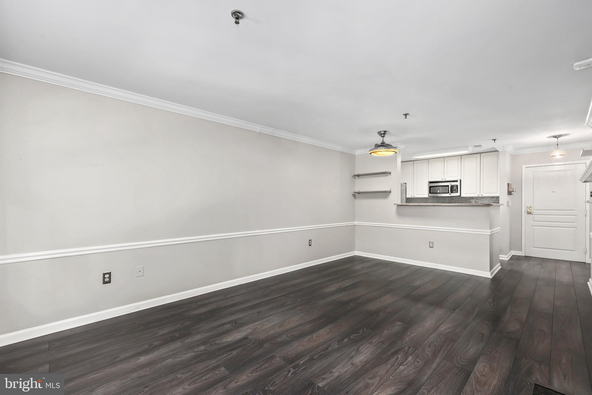 SAVOY PARK CONDOMINIUMS - Residential