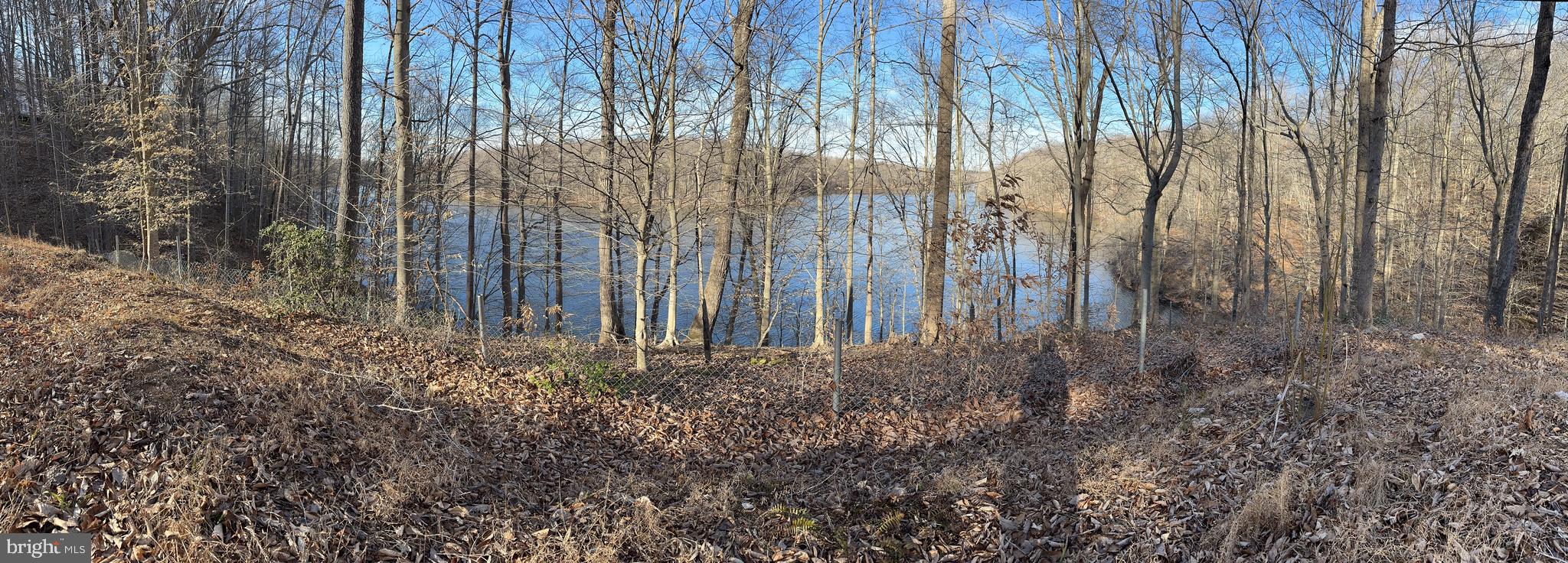 OCCOQUAN OAKS - Land