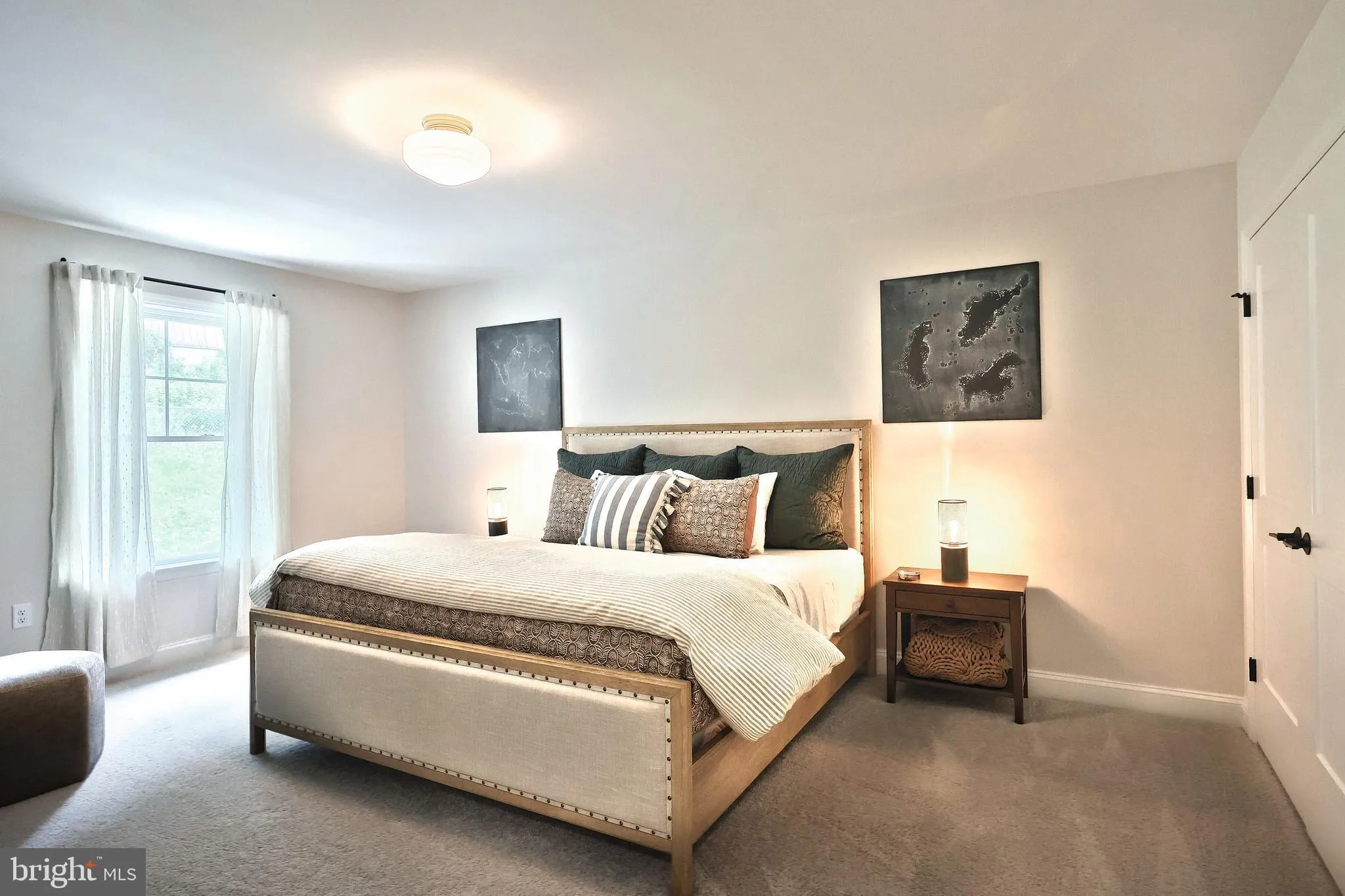 York, Pennsylvania 17406, United States, 4 Bedrooms Bedrooms, ,3 BathroomsBathrooms,Residential,Pending,151829