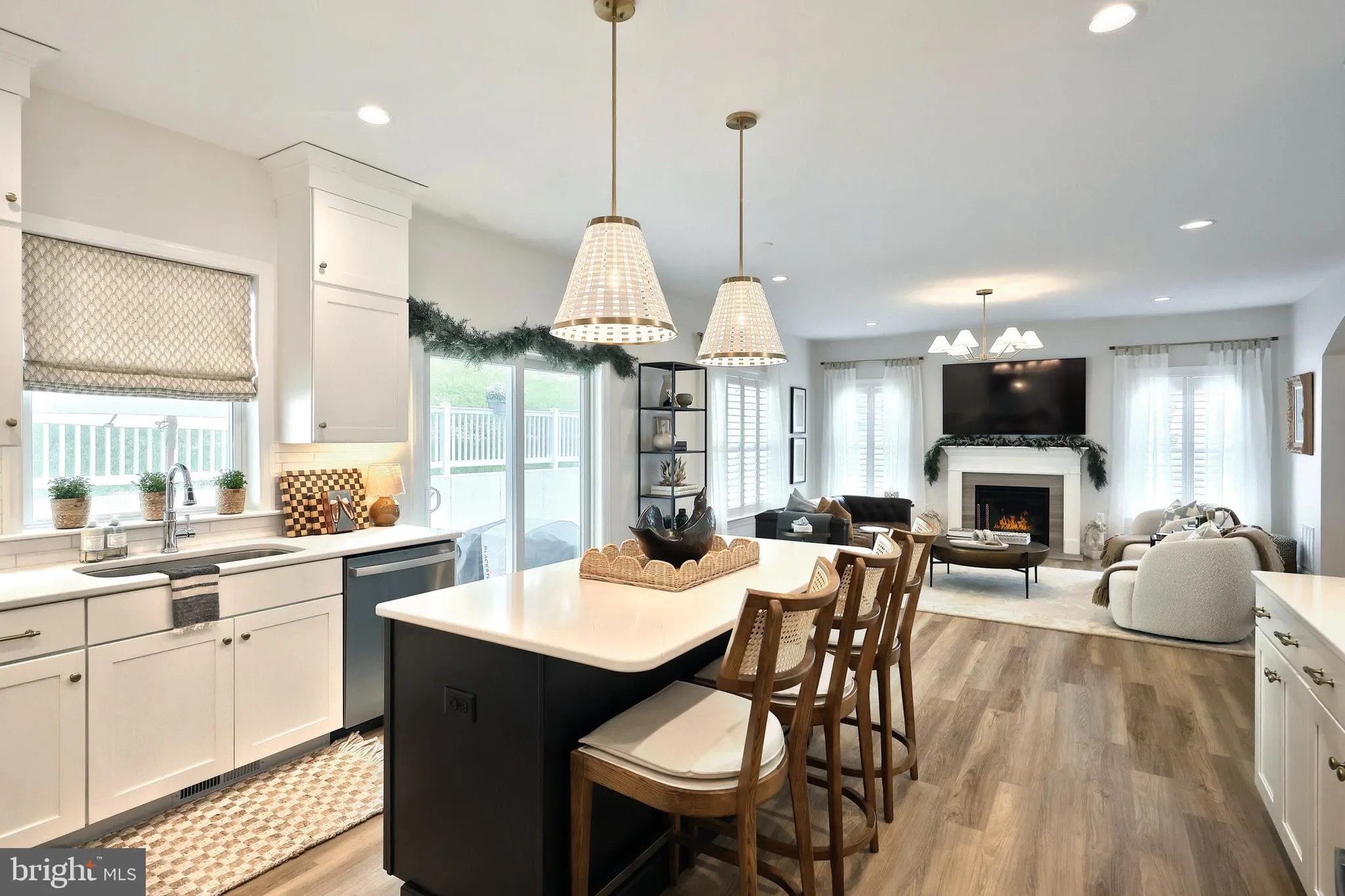 York, Pennsylvania 17406, United States, 4 Bedrooms Bedrooms, ,3 BathroomsBathrooms,Residential,Pending,151829