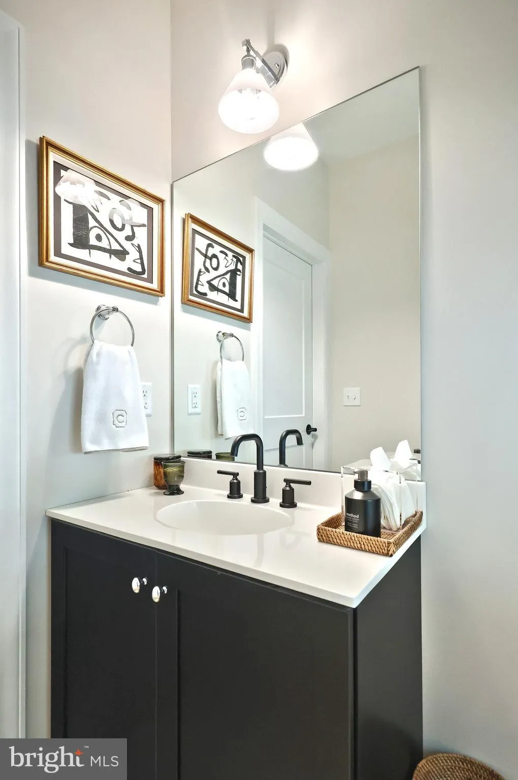 York, Pennsylvania 17406, United States, 4 Bedrooms Bedrooms, ,3 BathroomsBathrooms,Residential,Pending,151829