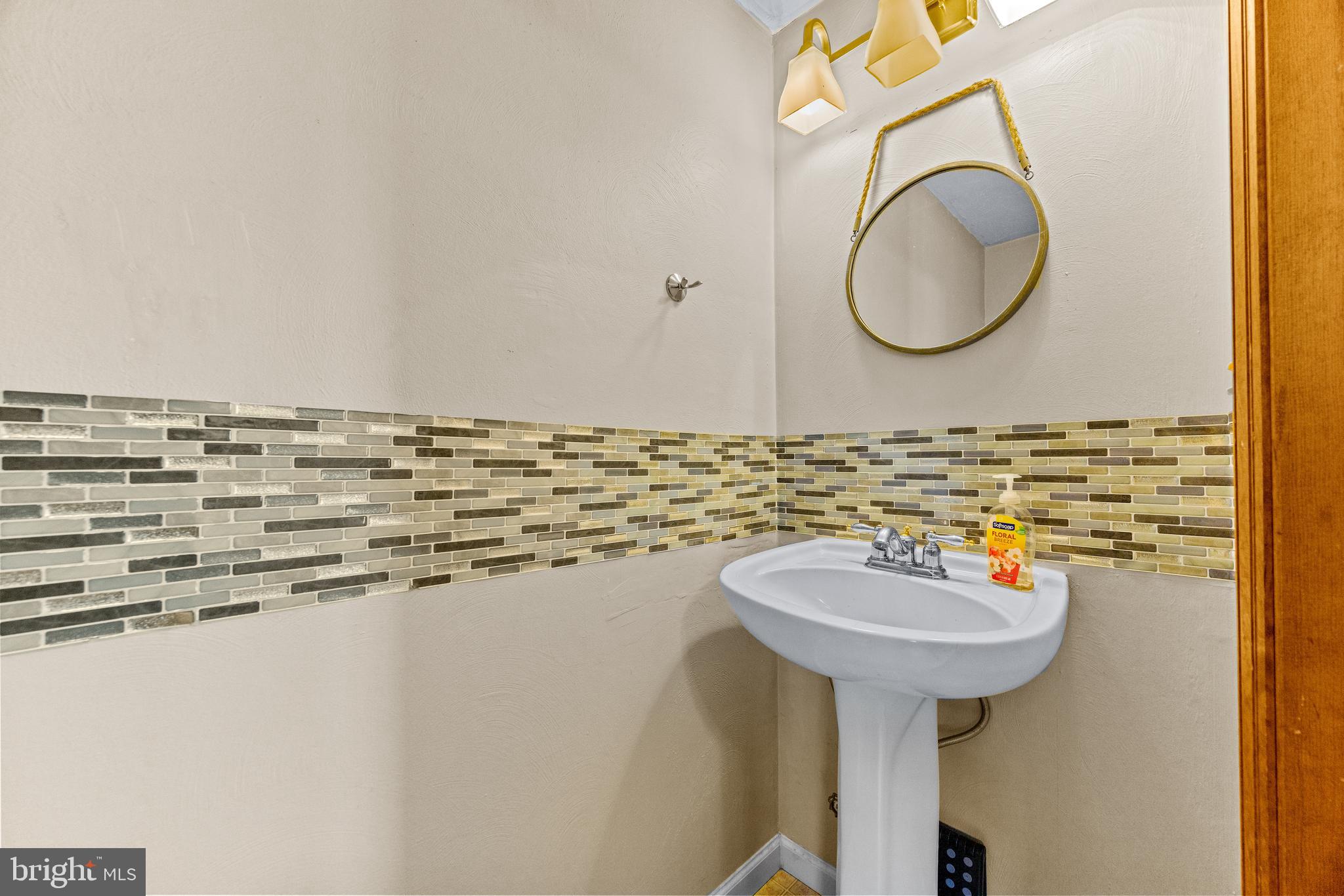 PENN LEE TERRACE - Residential