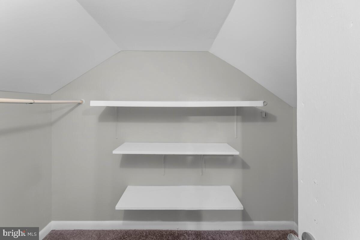 GREATER CAPITOL - Residential Lease