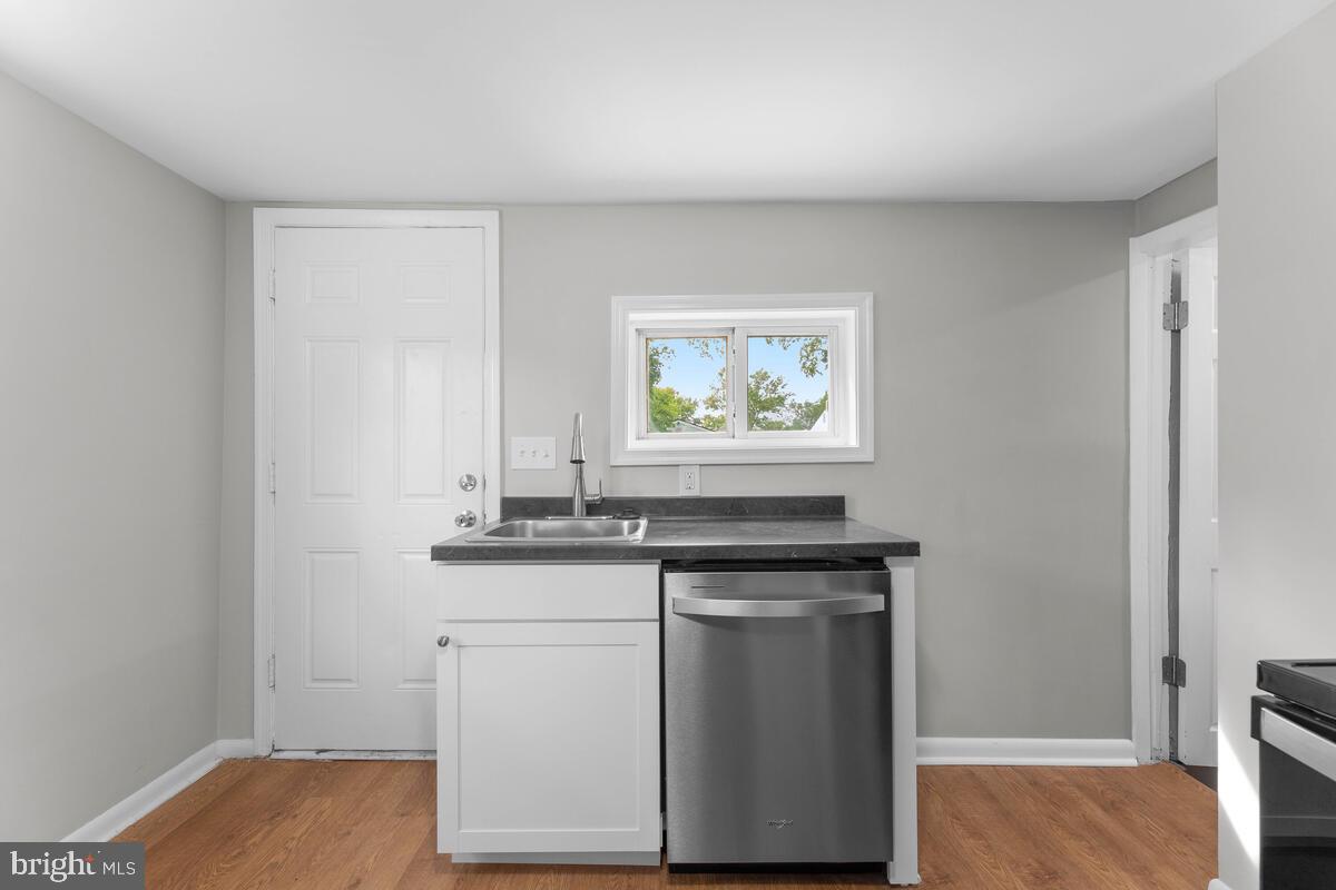 GREATER CAPITOL - Residential Lease