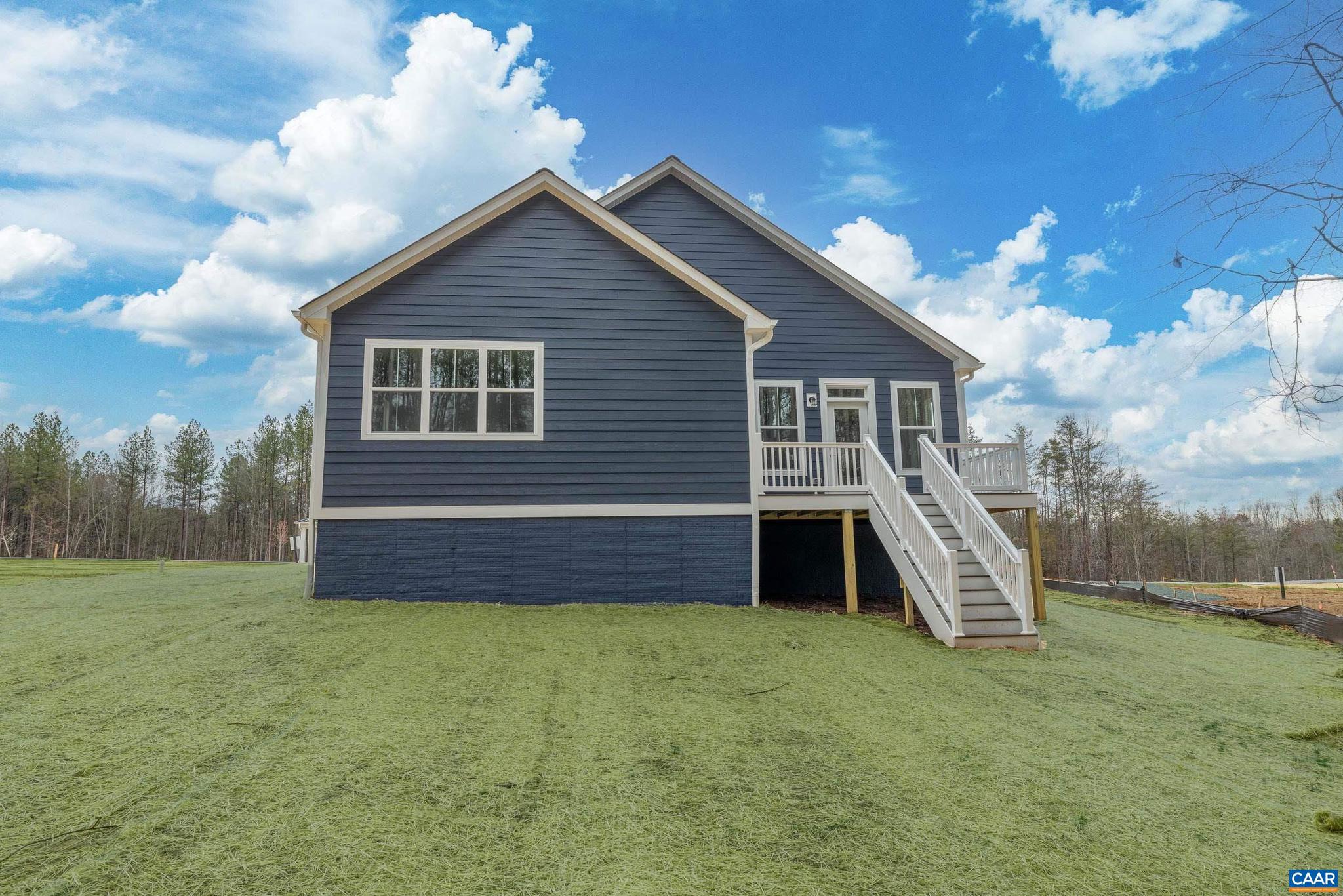 MEADOW BROOK - Residential