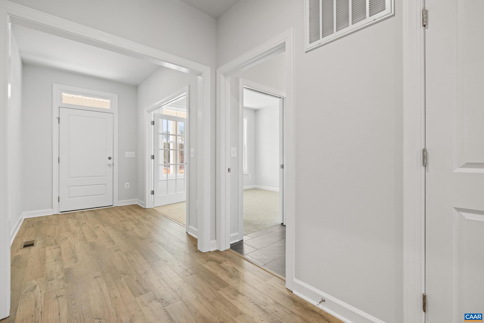 MEADOW BROOK - Residential