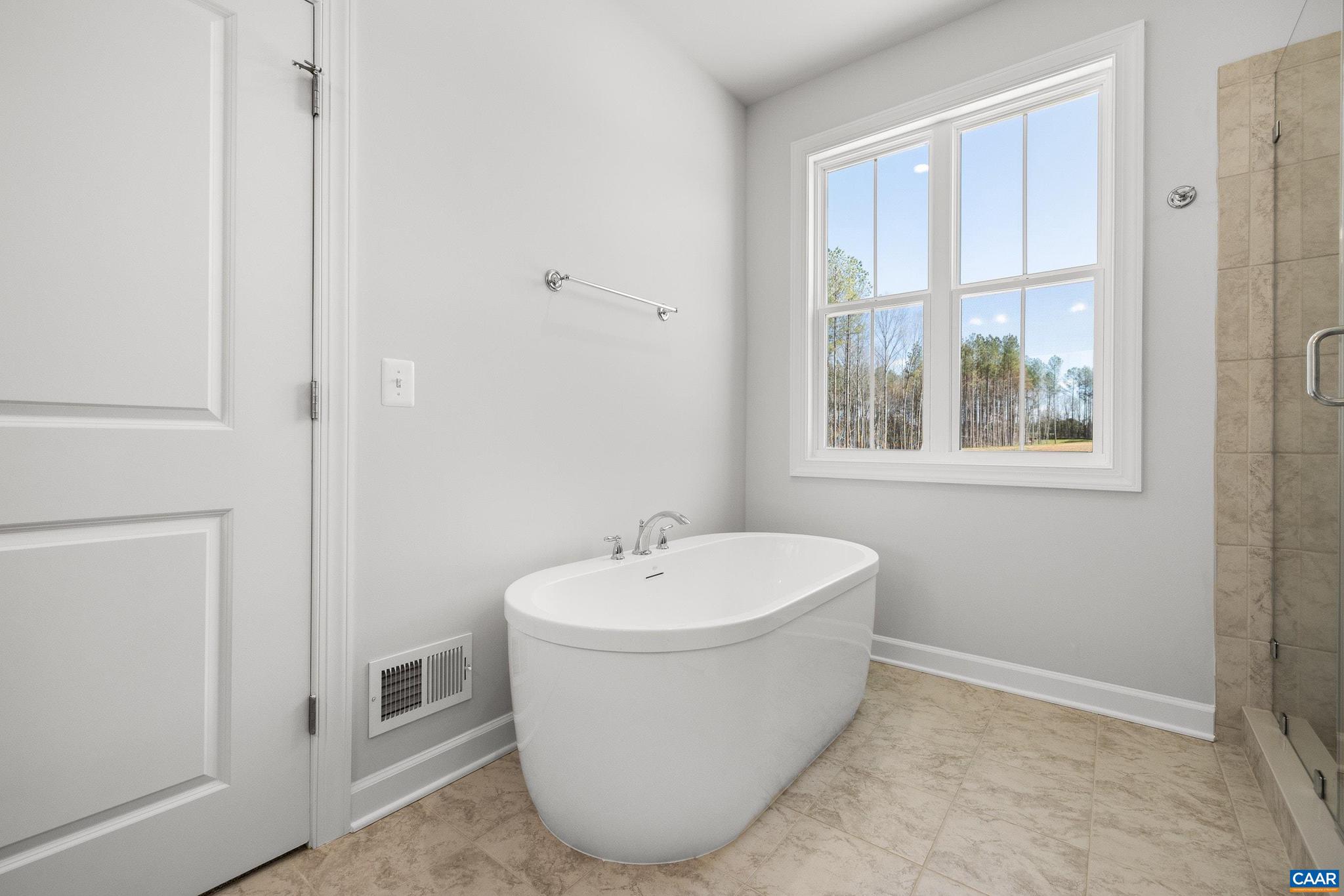 MEADOW BROOK - Residential