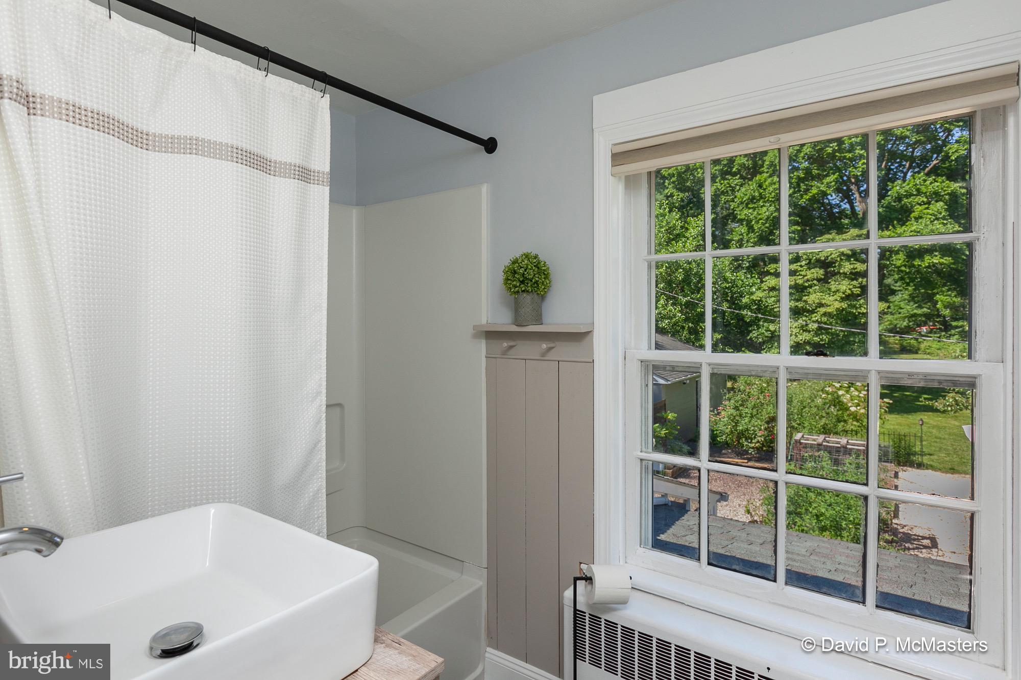 SUMMIT POINT - Residential