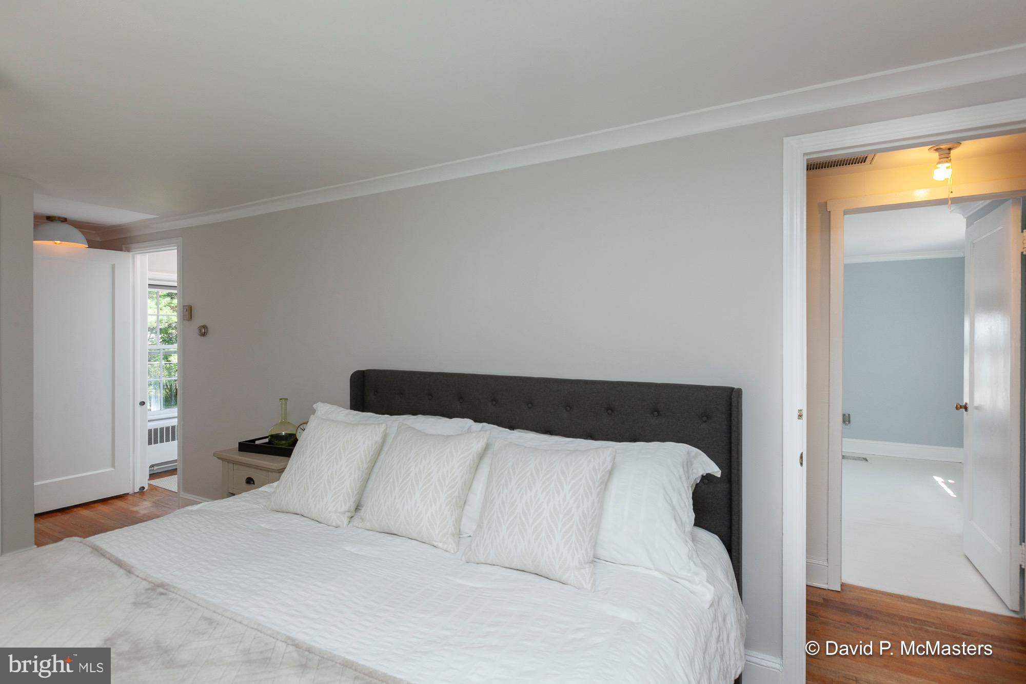 SUMMIT POINT - Residential