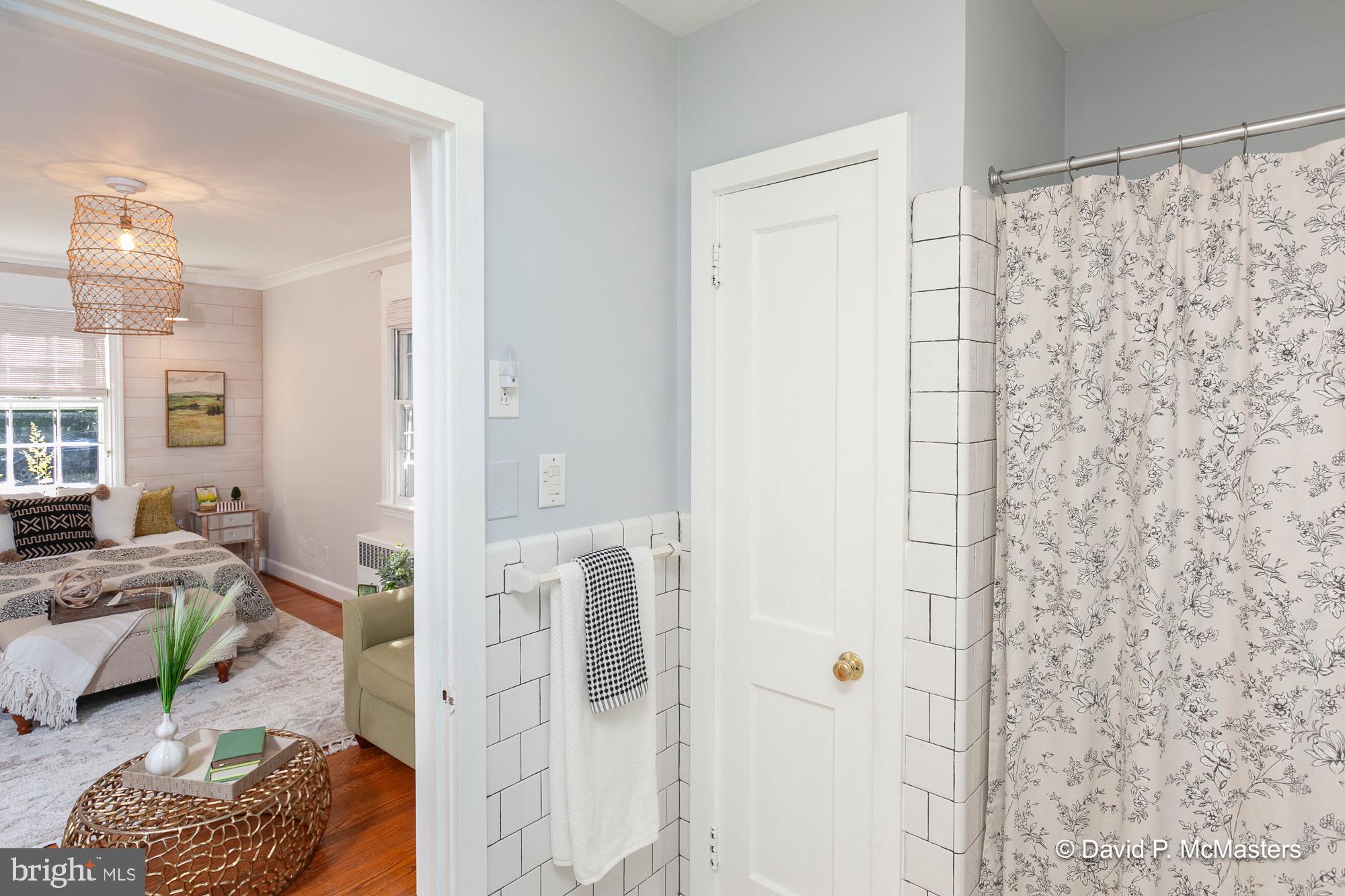 SUMMIT POINT - Residential