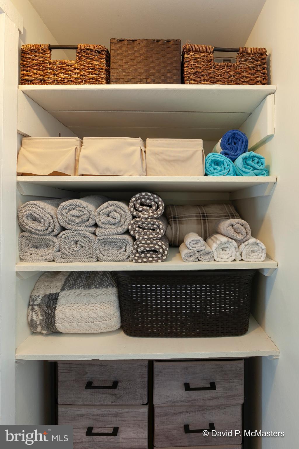 SUMMIT POINT - Residential