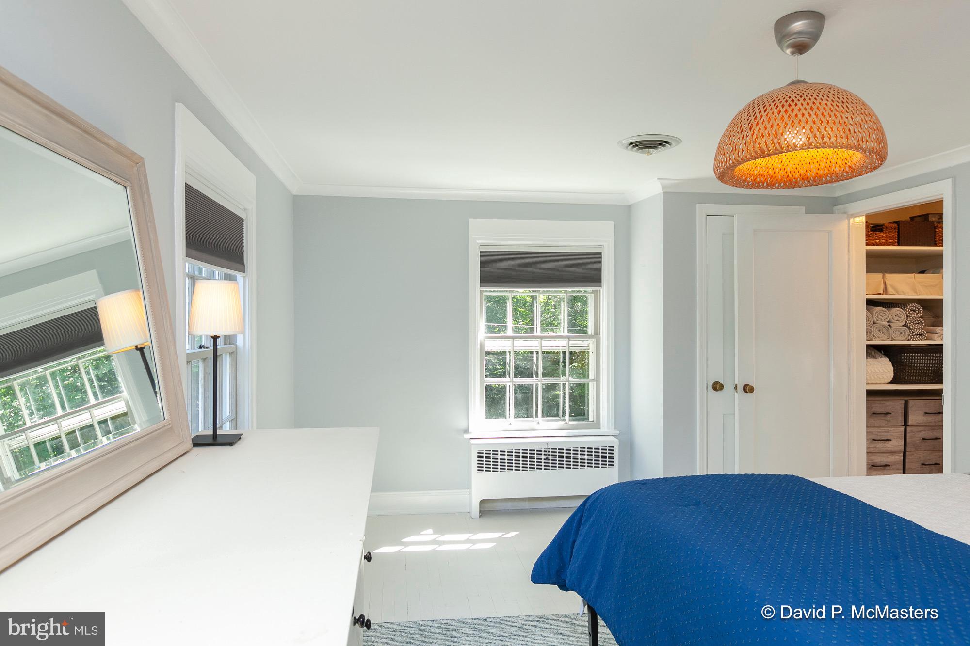 SUMMIT POINT - Residential