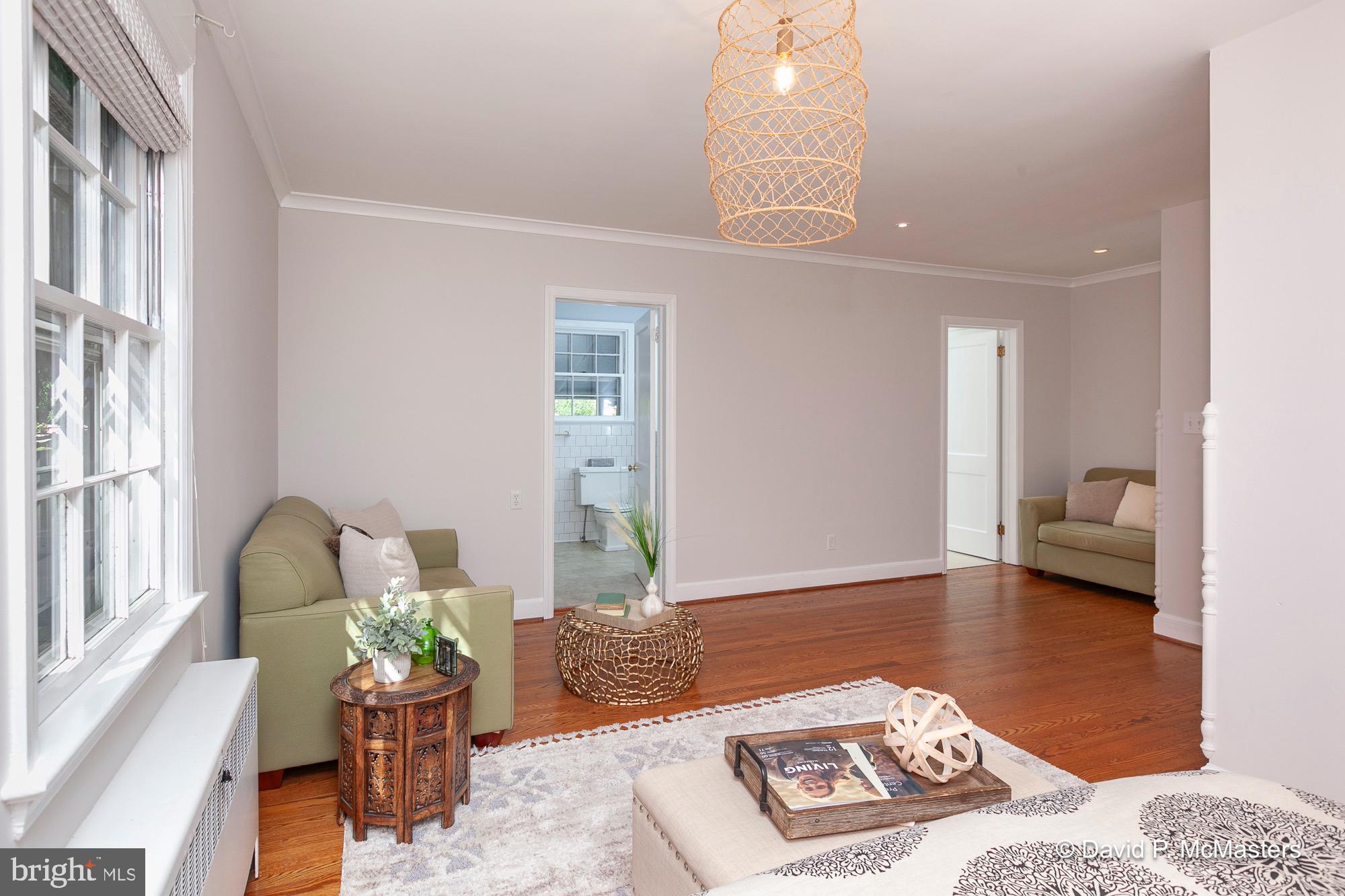 SUMMIT POINT - Residential