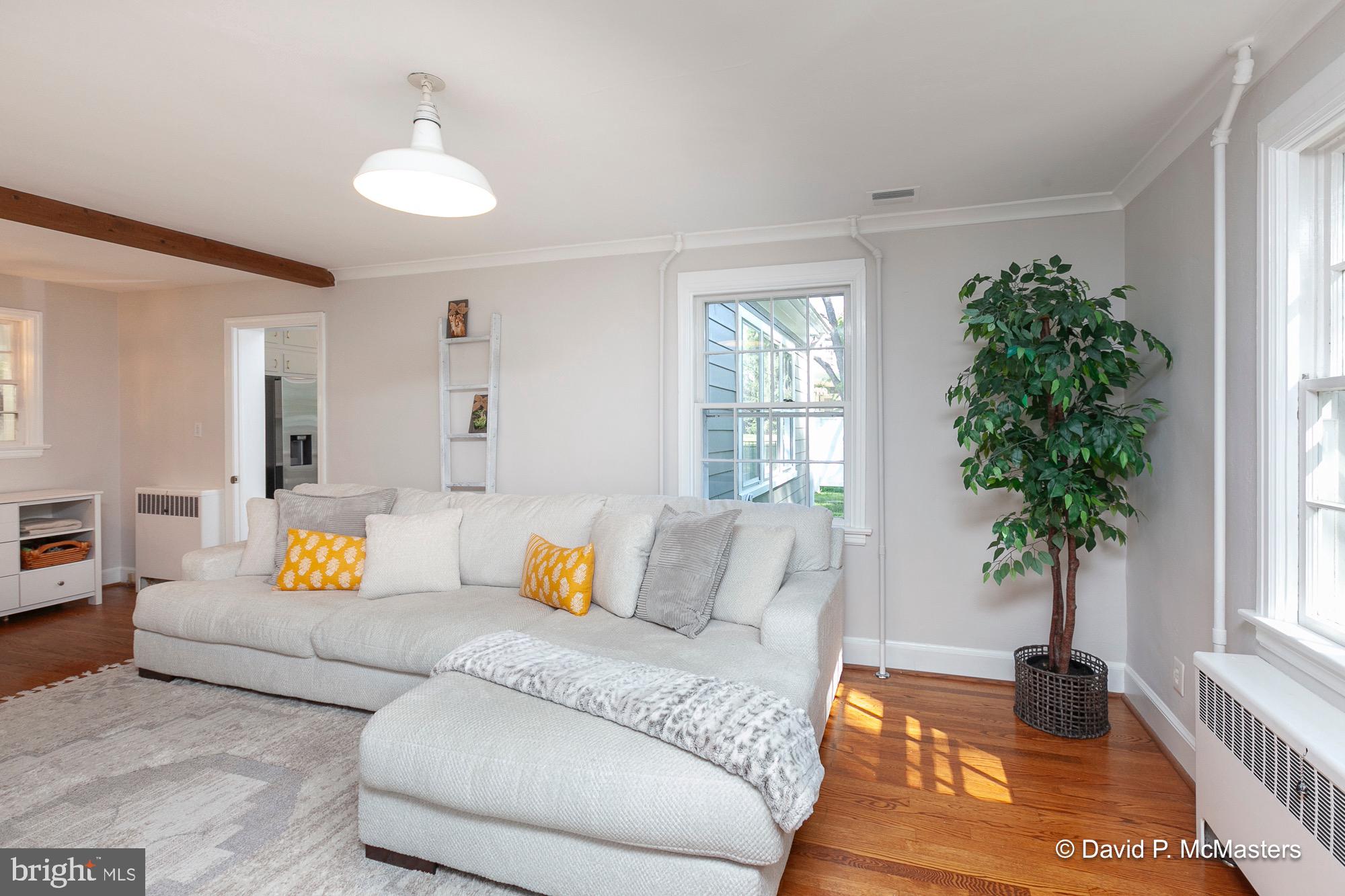 SUMMIT POINT - Residential