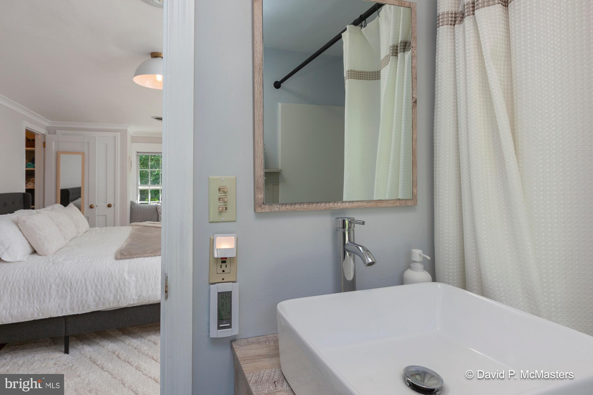 SUMMIT POINT - Residential