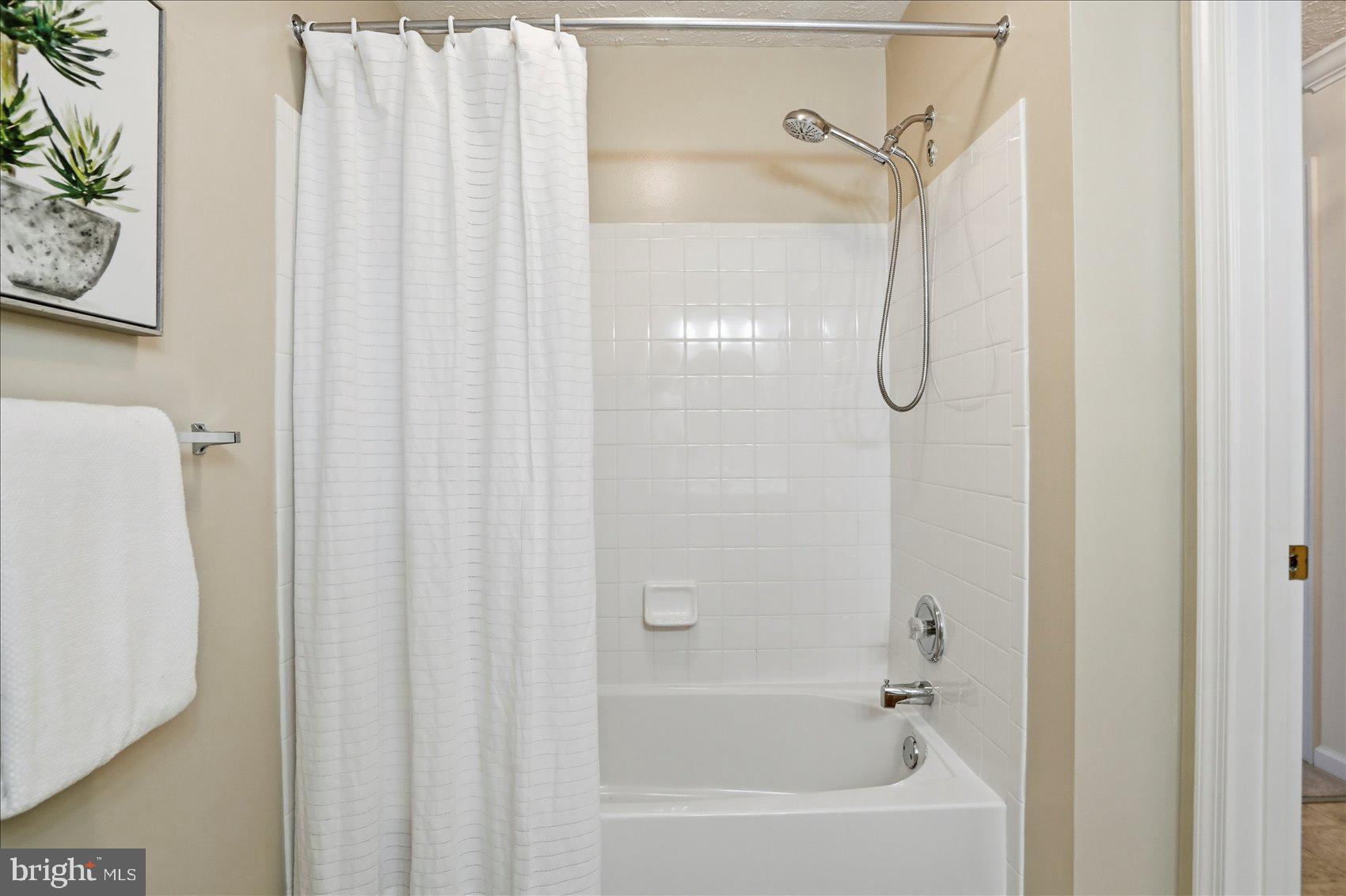 PERRY HALL FARMS - Residential