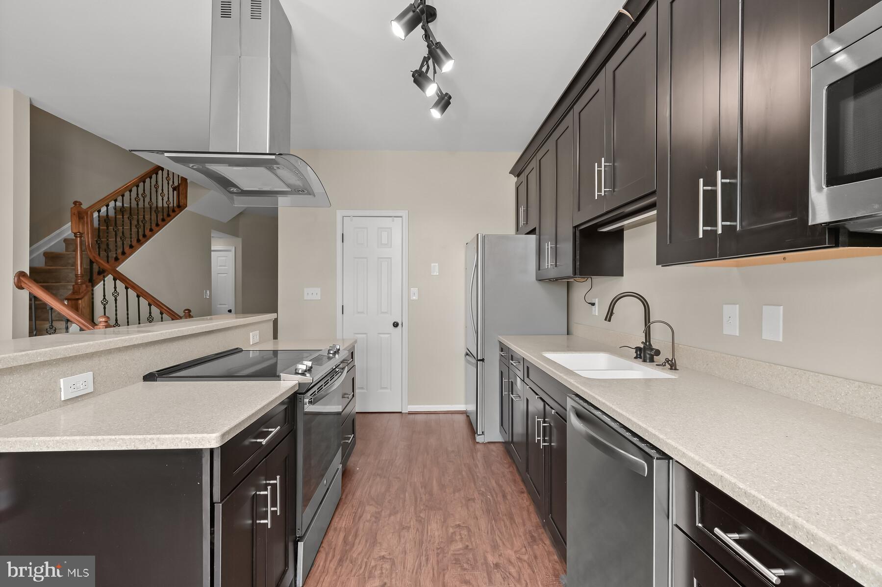 OAKSTREET - Residential