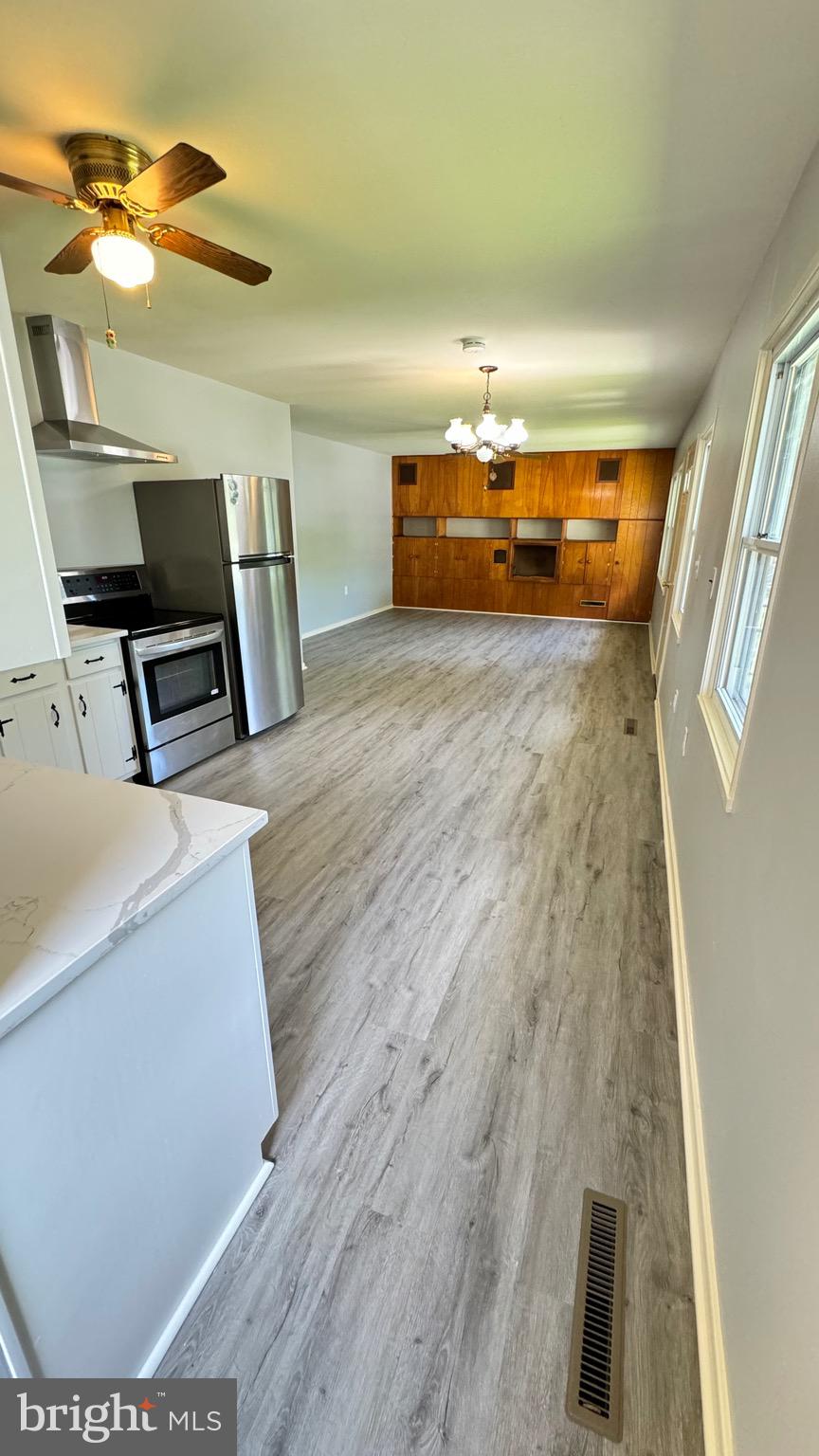 WINCHESTER CITY - Residential