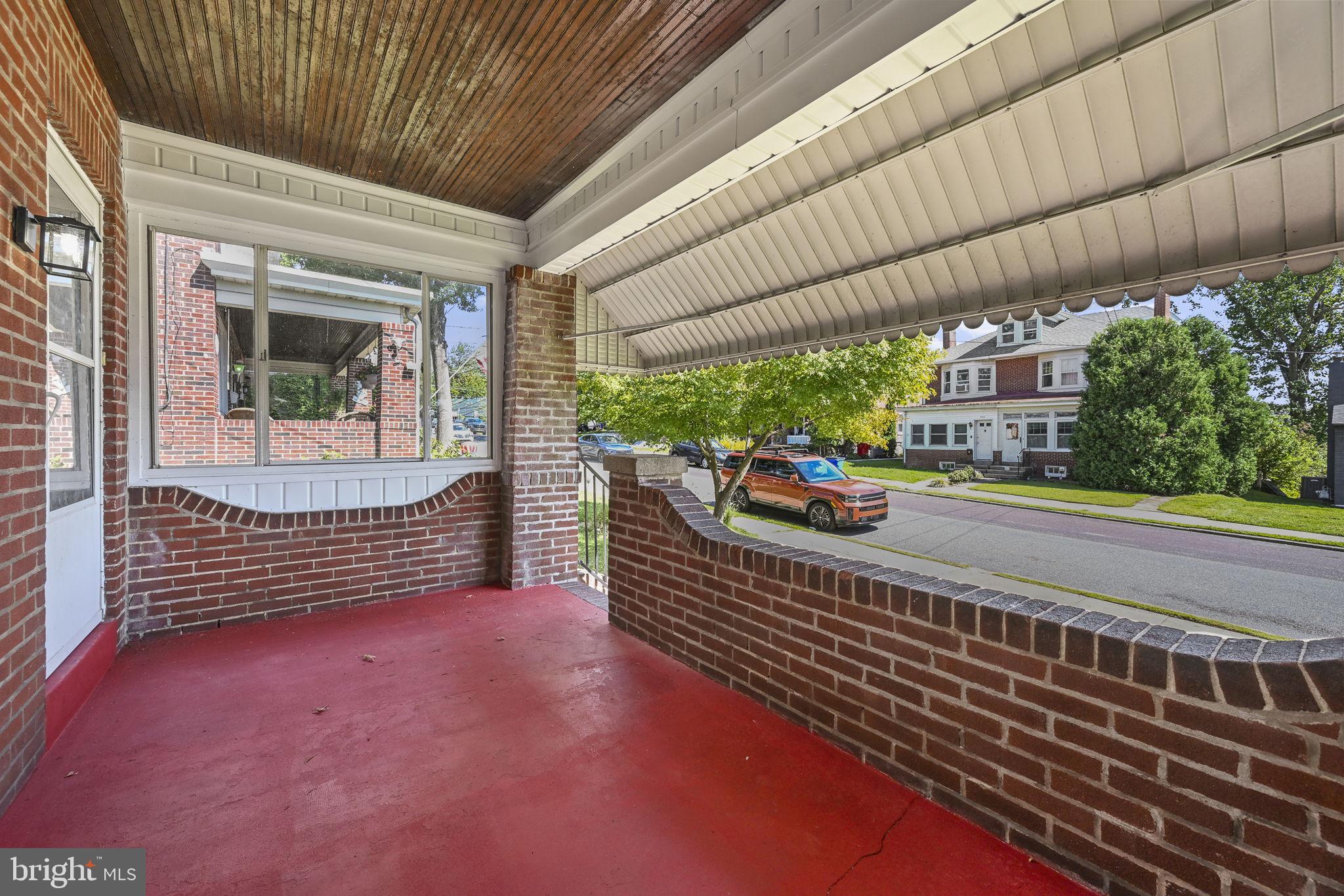 771 N FRANKLIN STREET