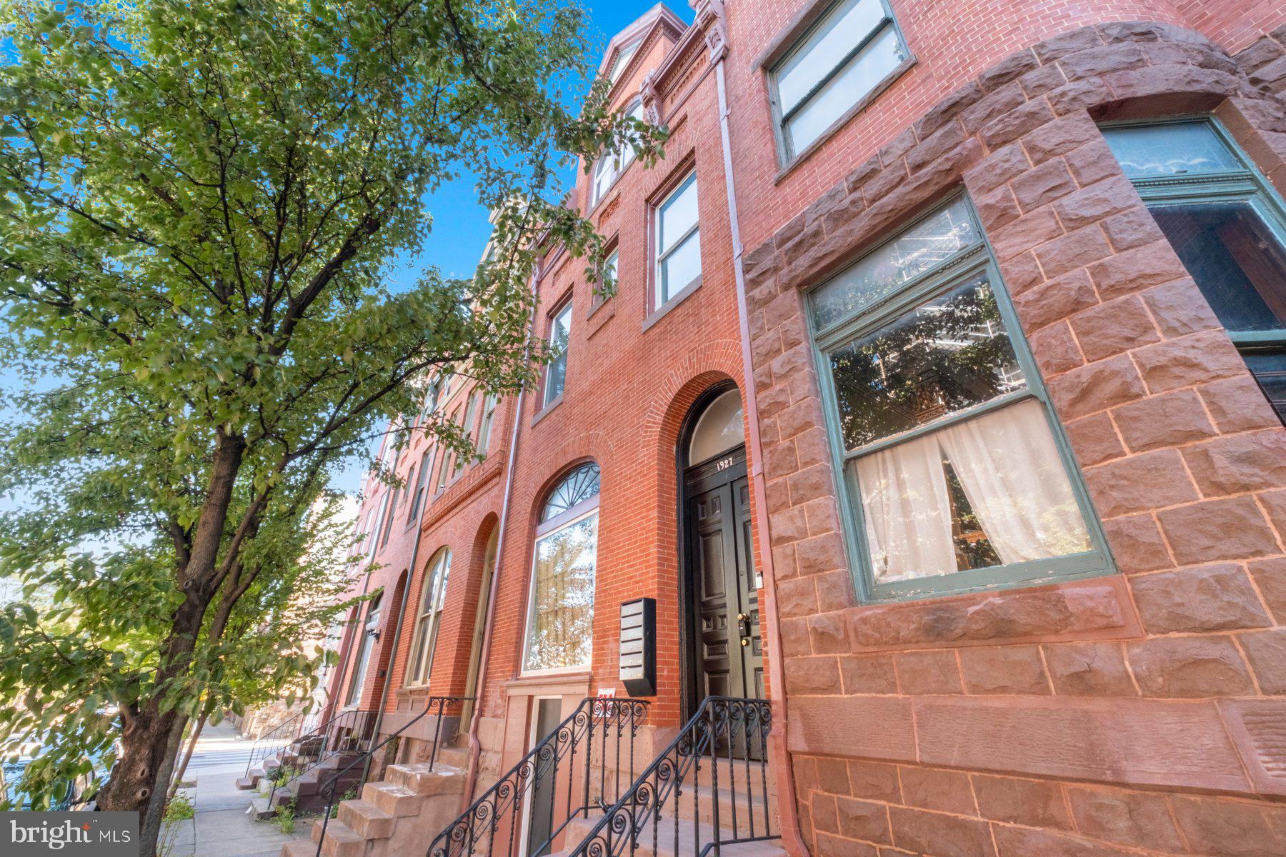 1927 SAINT PAUL STREET 3