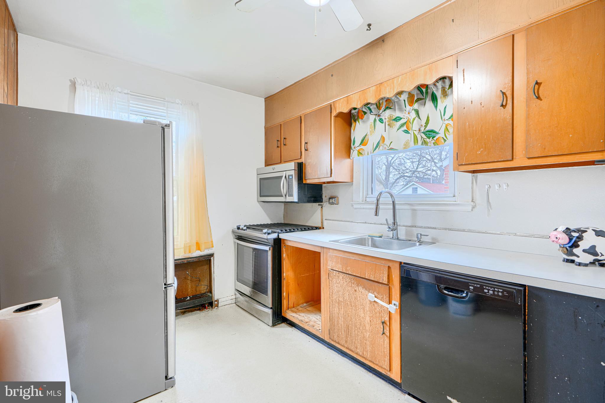 BACK RIVER HIGHLANDS - Residential