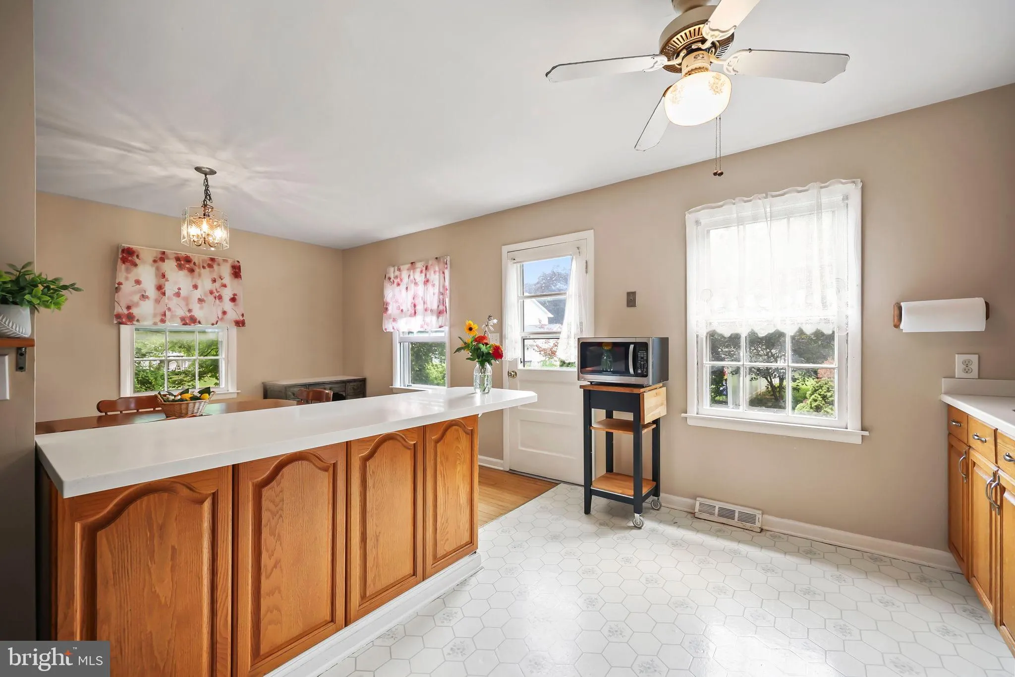 Lawrence Twp, New Jersey 08648, United States, 2 Bedrooms Bedrooms, ,1 BathroomBathrooms,Residential,Coming Soon,177050