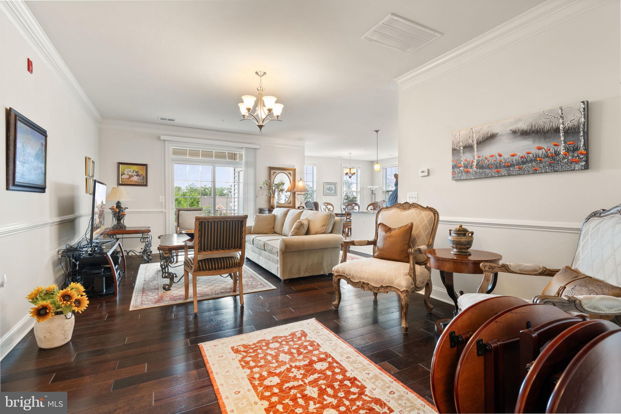 44589 YORK CREST TERRACE 300