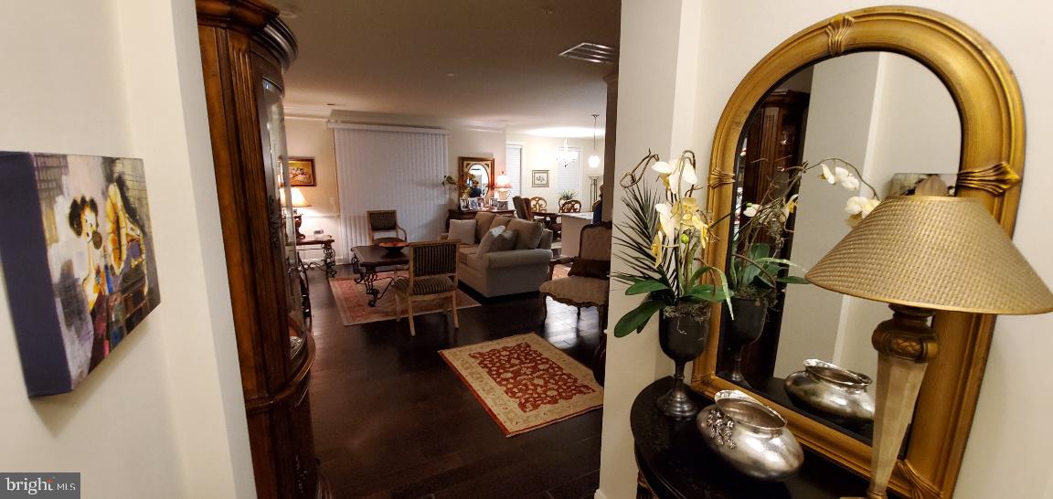 44589 YORK CREST TERRACE 300
