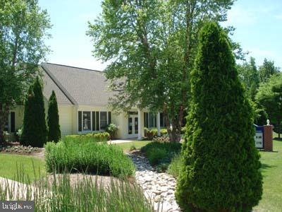 STAFFORD LAKES - Residential