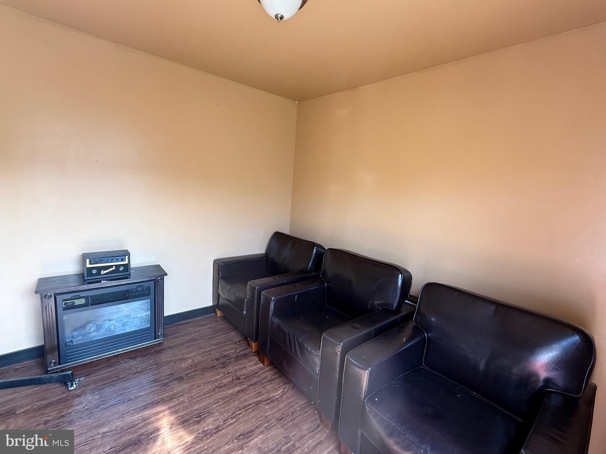 BROOKWOOD ESTS - Residential