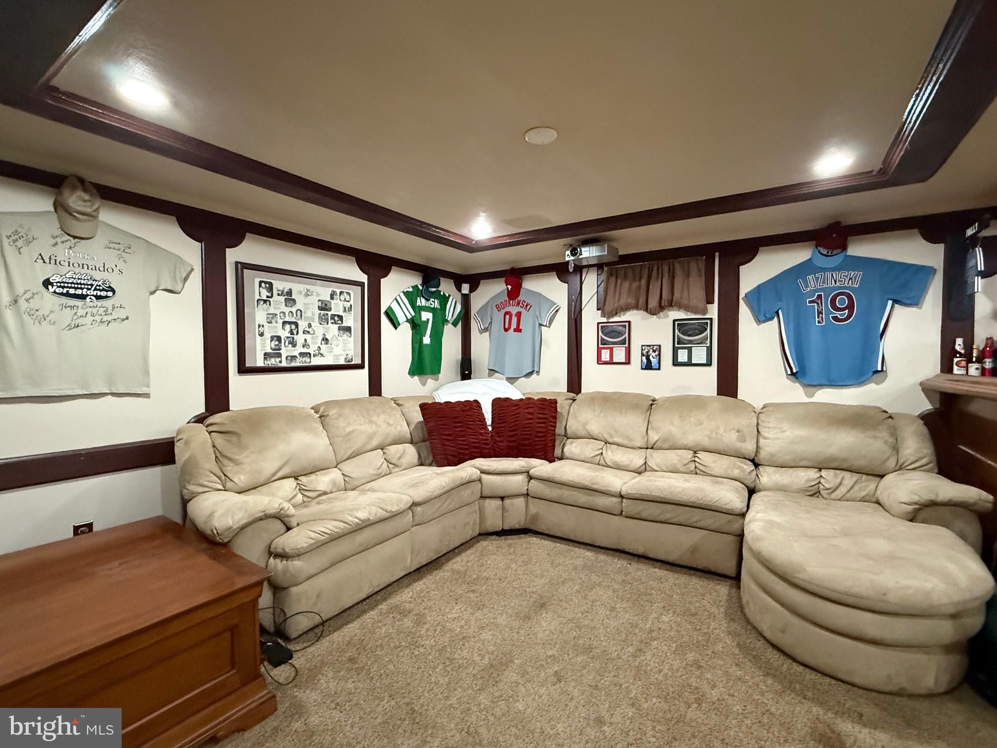 BROOKWOOD ESTS - Residential