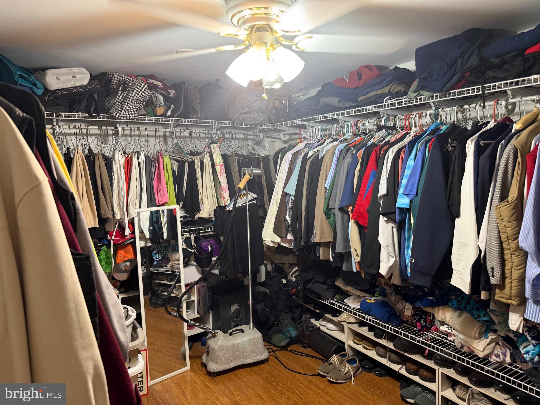 BROOKWOOD ESTS - Residential