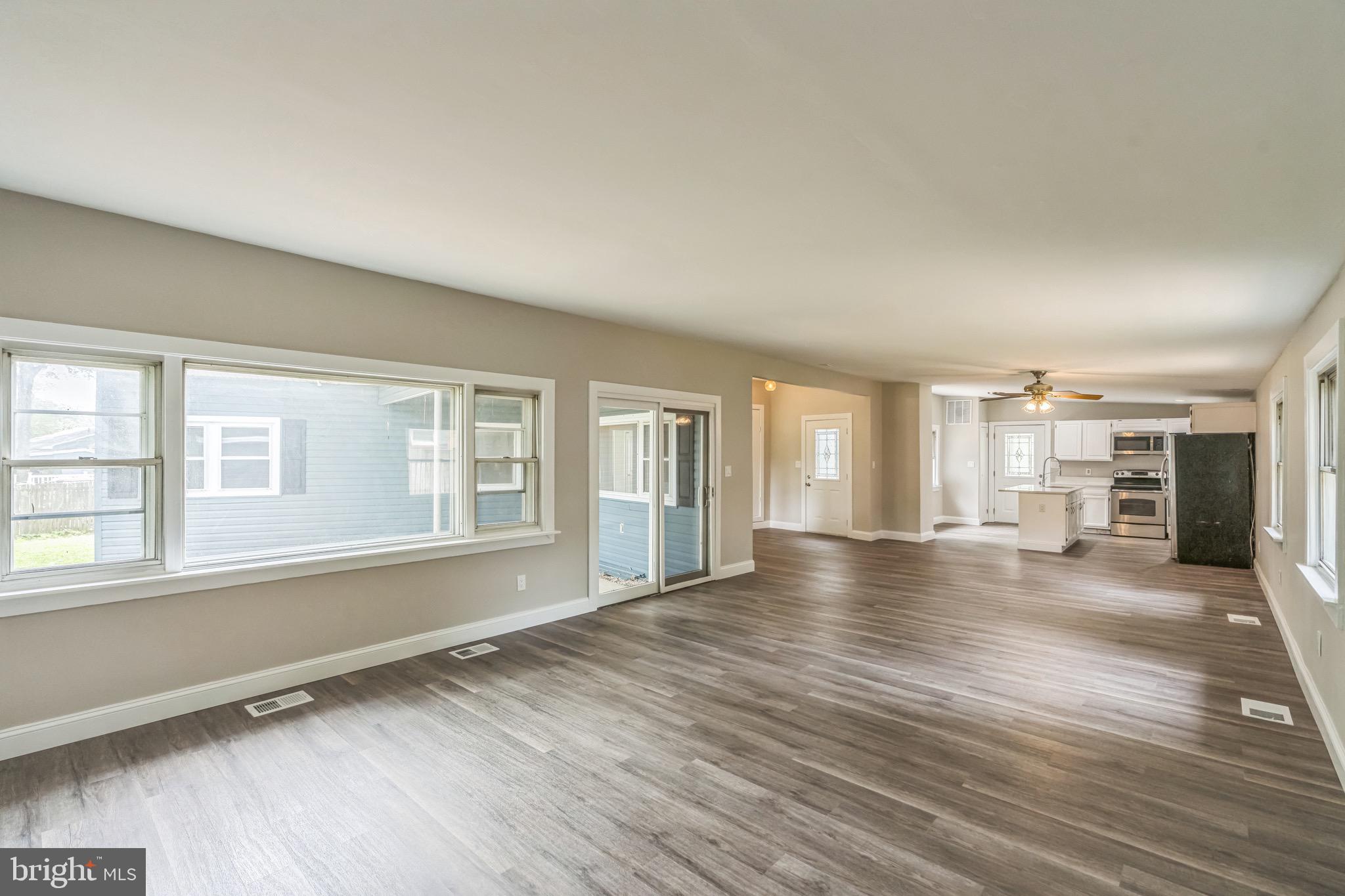 SYLVAN VIEW ON MAGOTHY - Residential