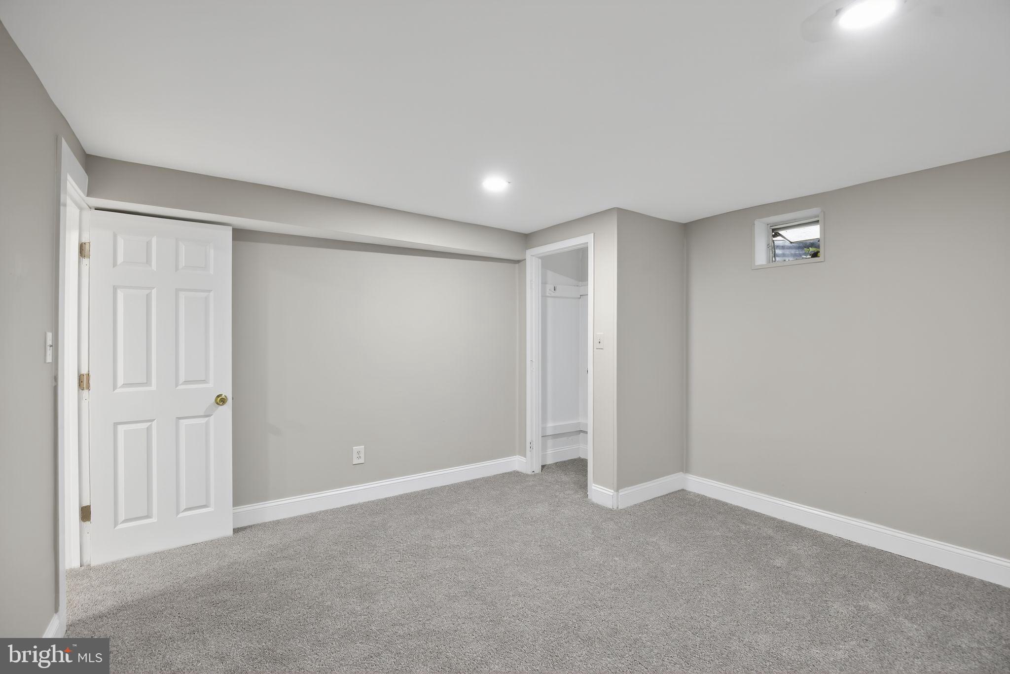 SYLVAN VIEW ON MAGOTHY - Residential