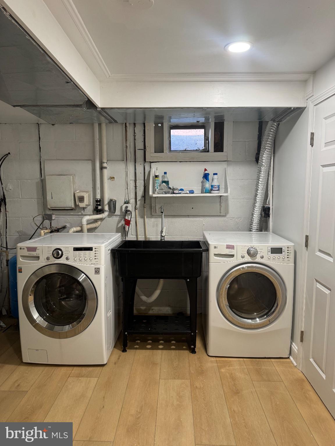 SYLVAN VIEW ON MAGOTHY - Residential