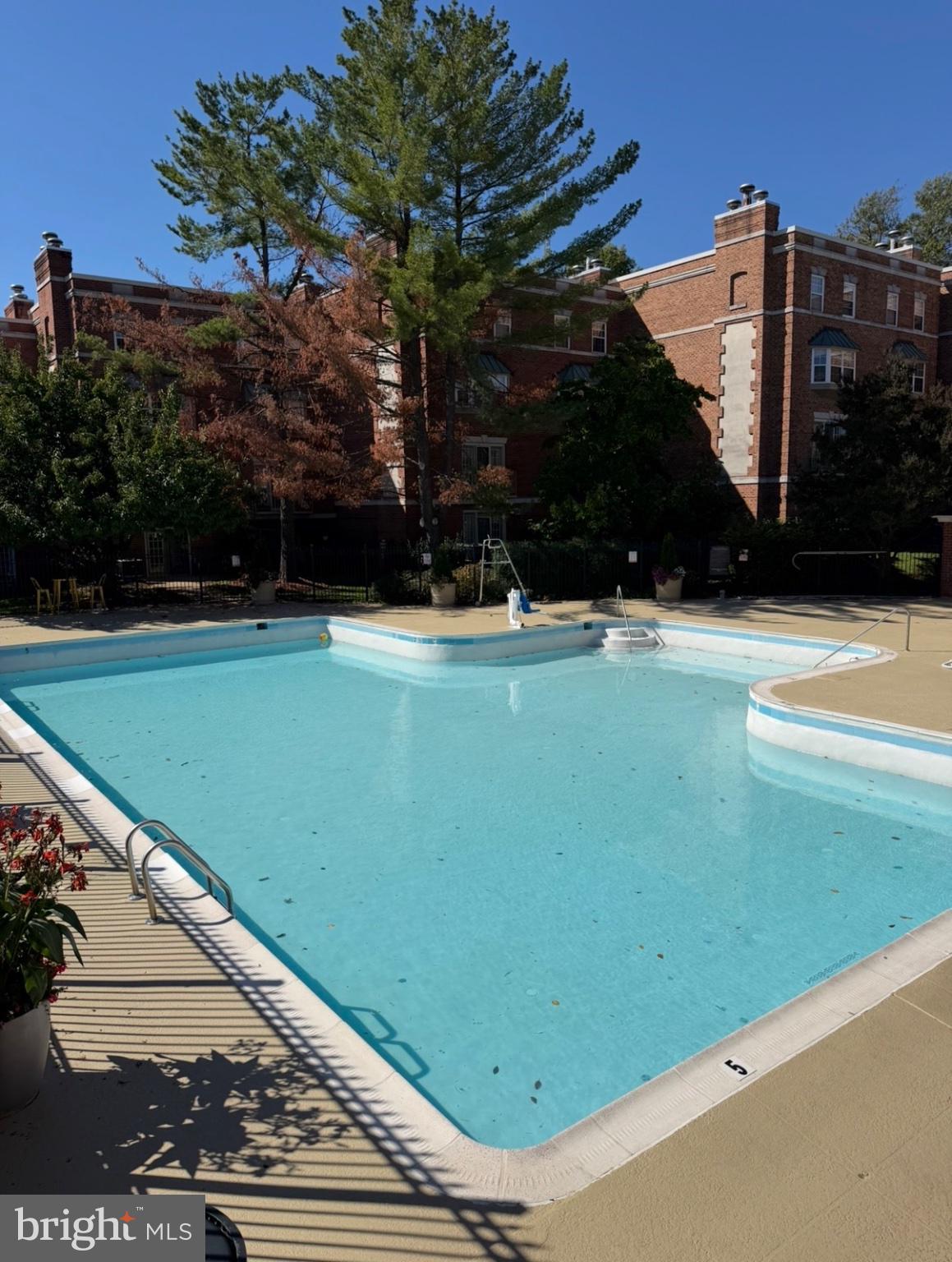 3806 PORTER STREET NW 301