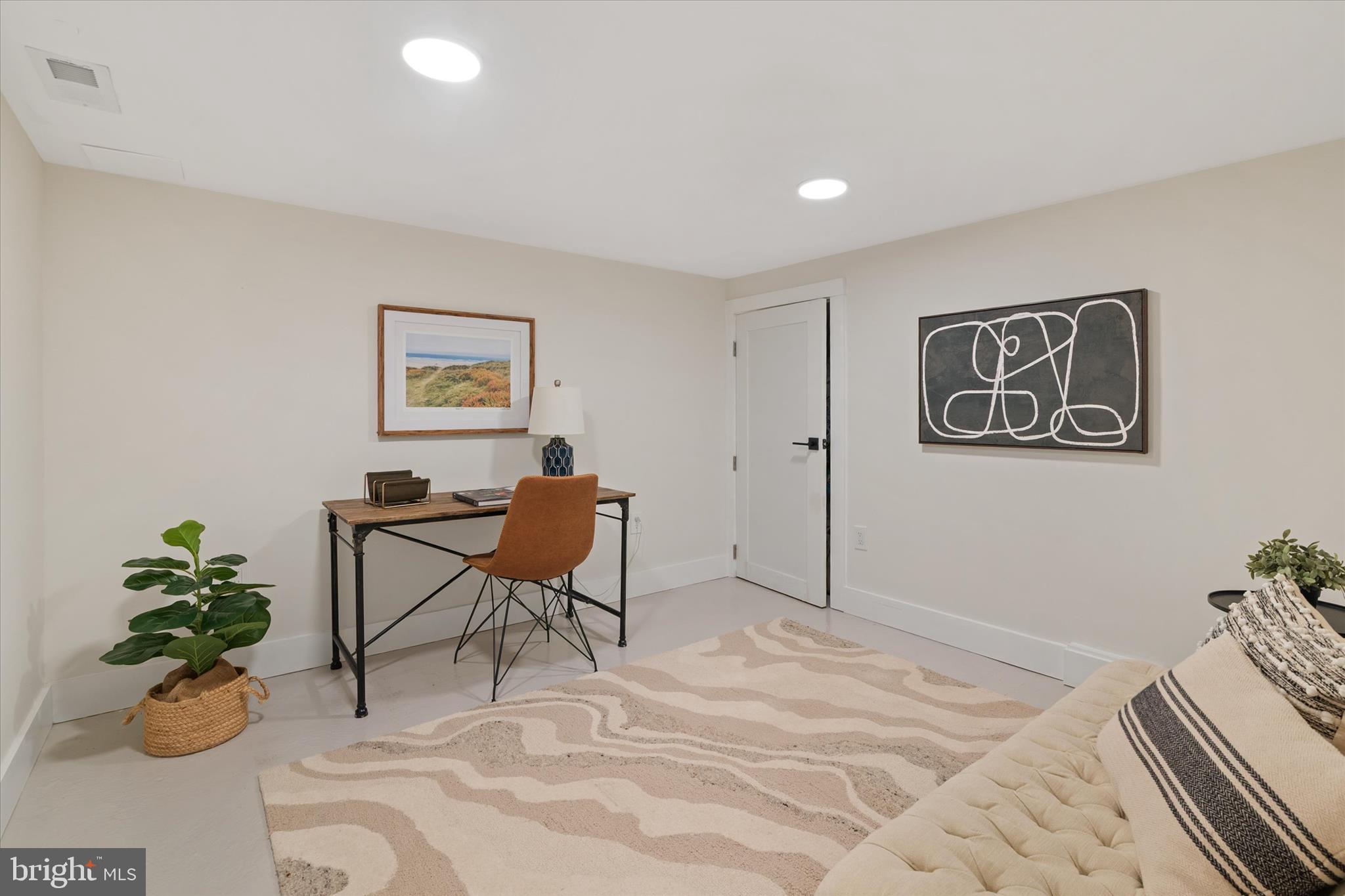 WEST ANNAPOLIS - Residential