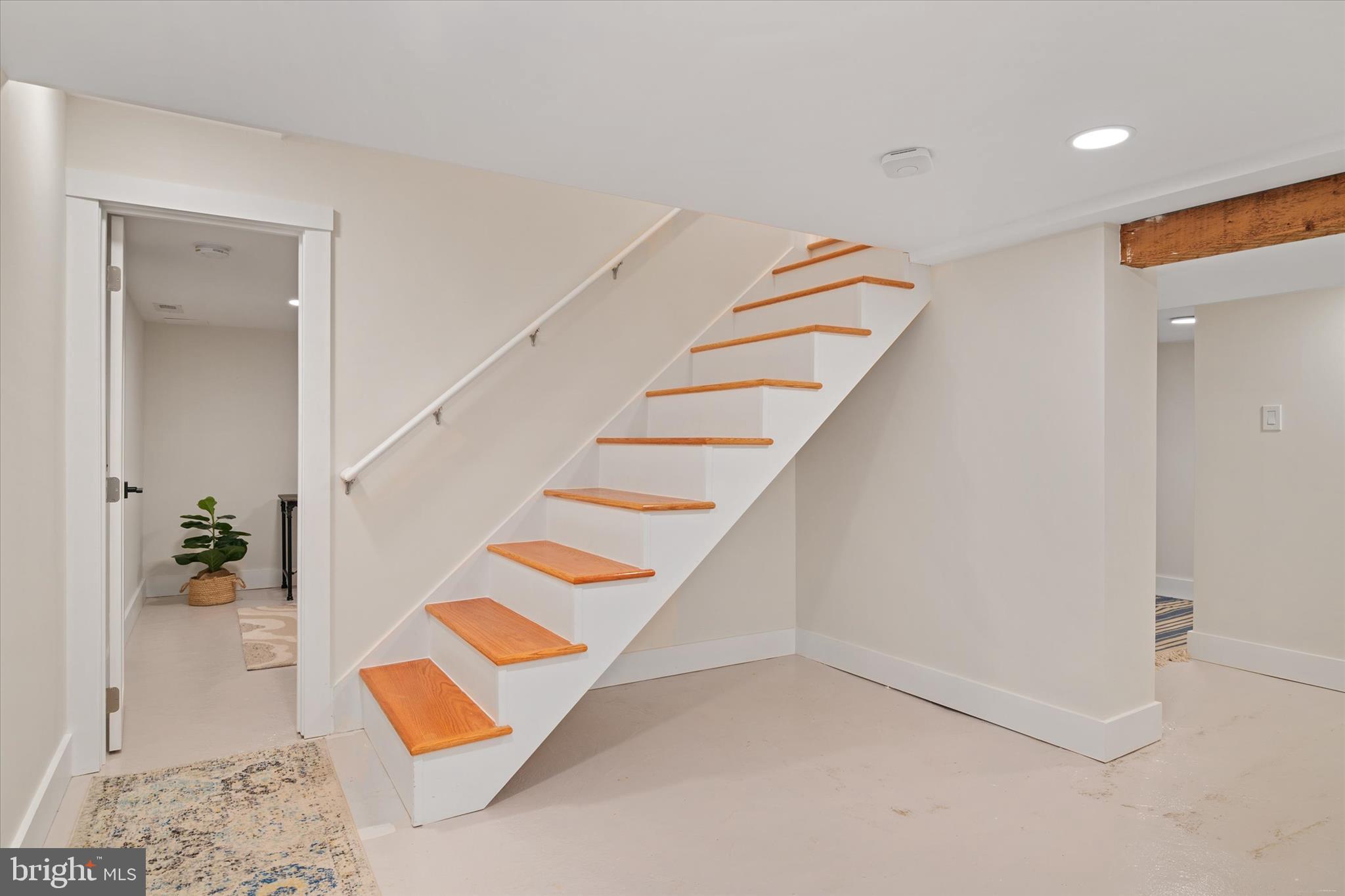 WEST ANNAPOLIS - Residential