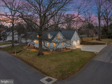 Homes For Sale - 310 Giddings Avenue<br/> ANNAPOLIS, MD 21401