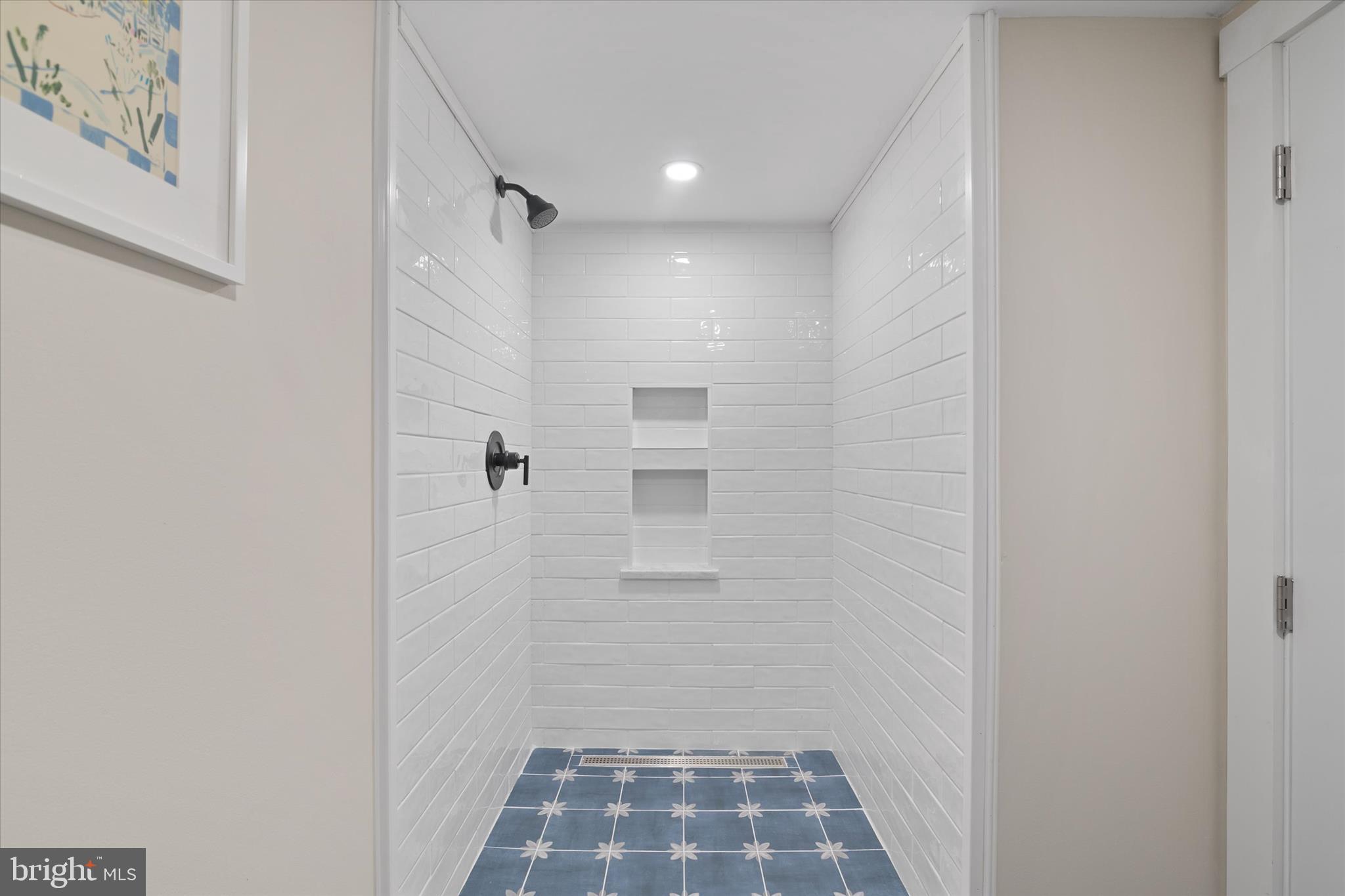 WEST ANNAPOLIS - Residential