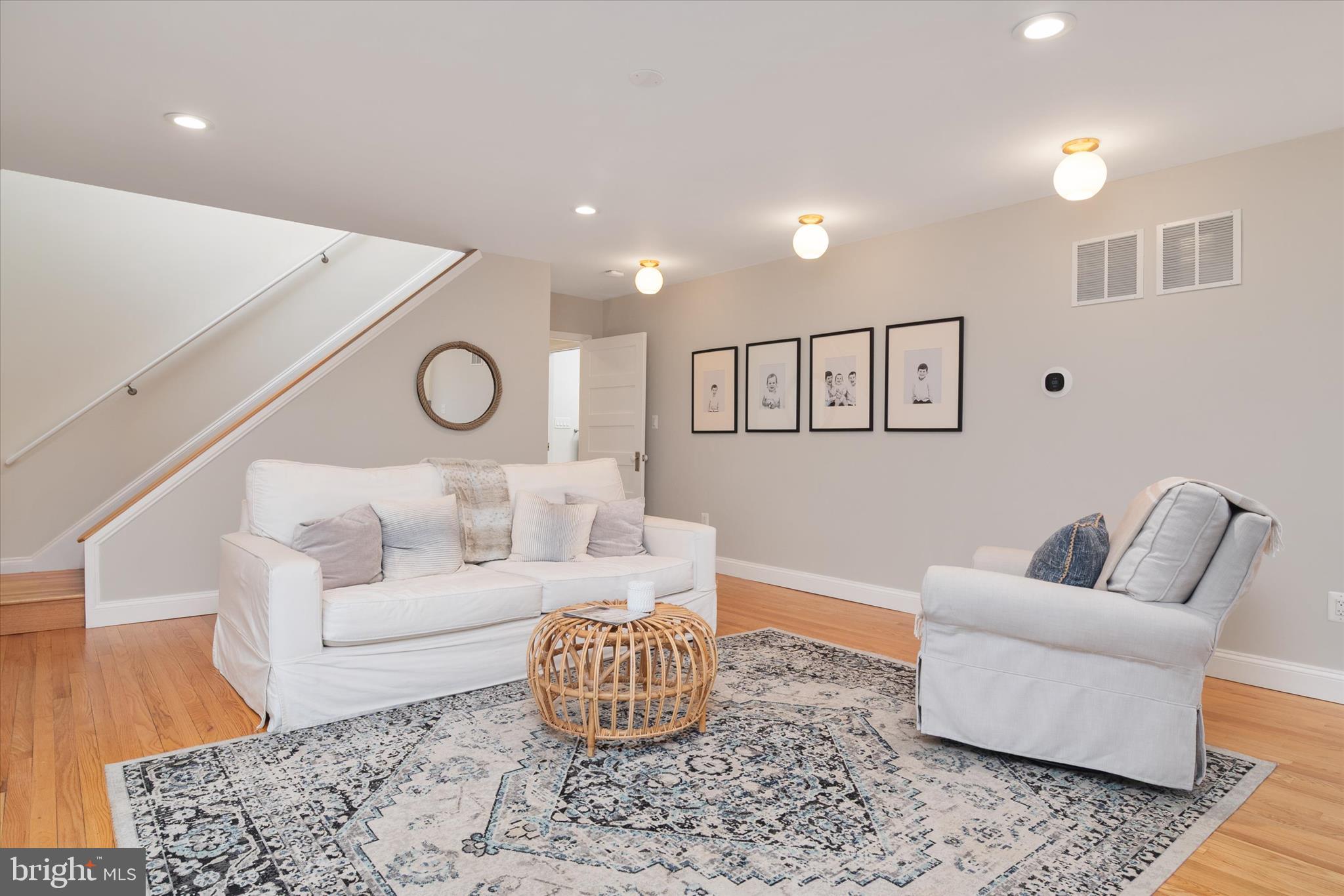 WEST ANNAPOLIS - Residential