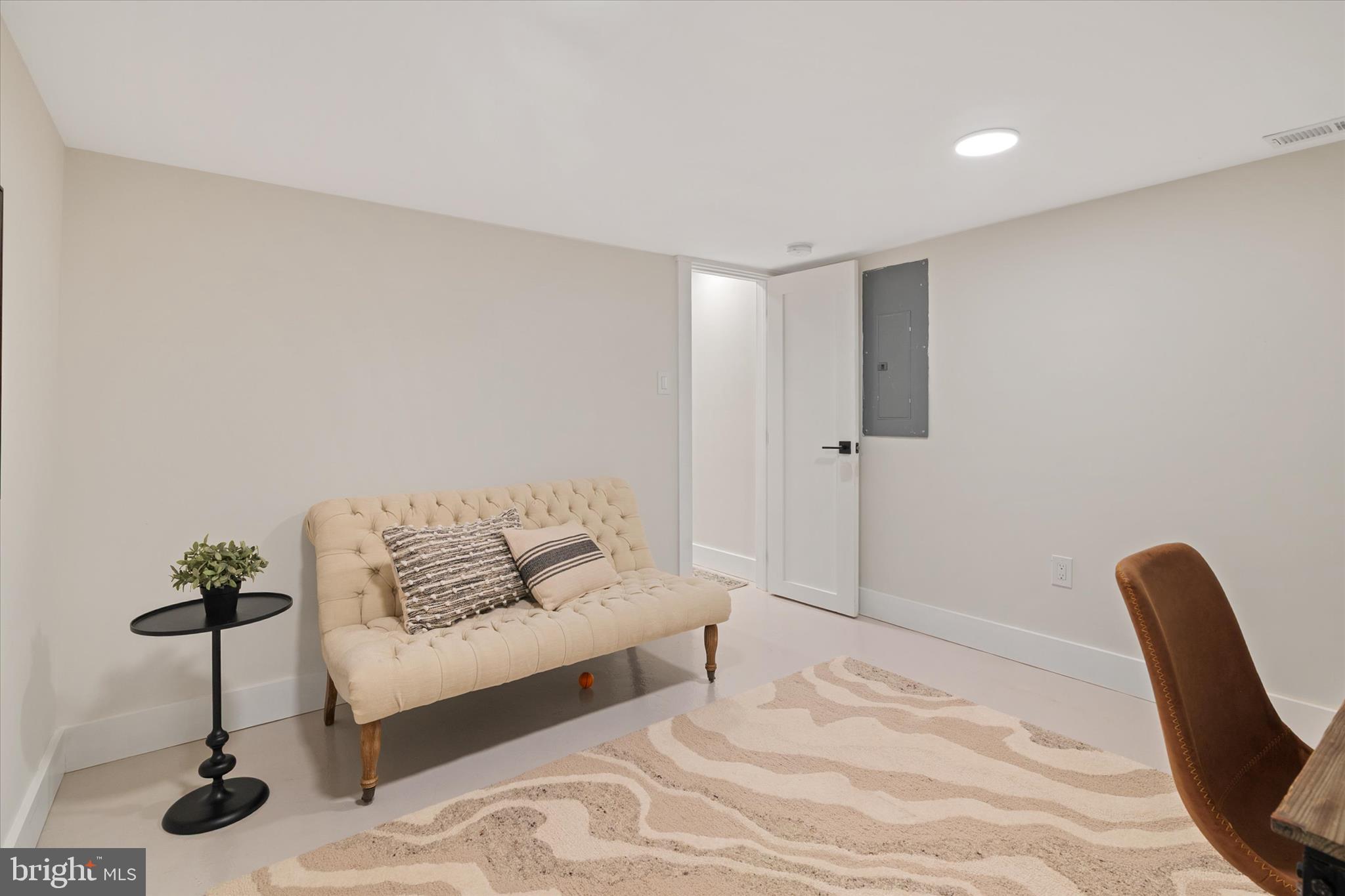 WEST ANNAPOLIS - Residential