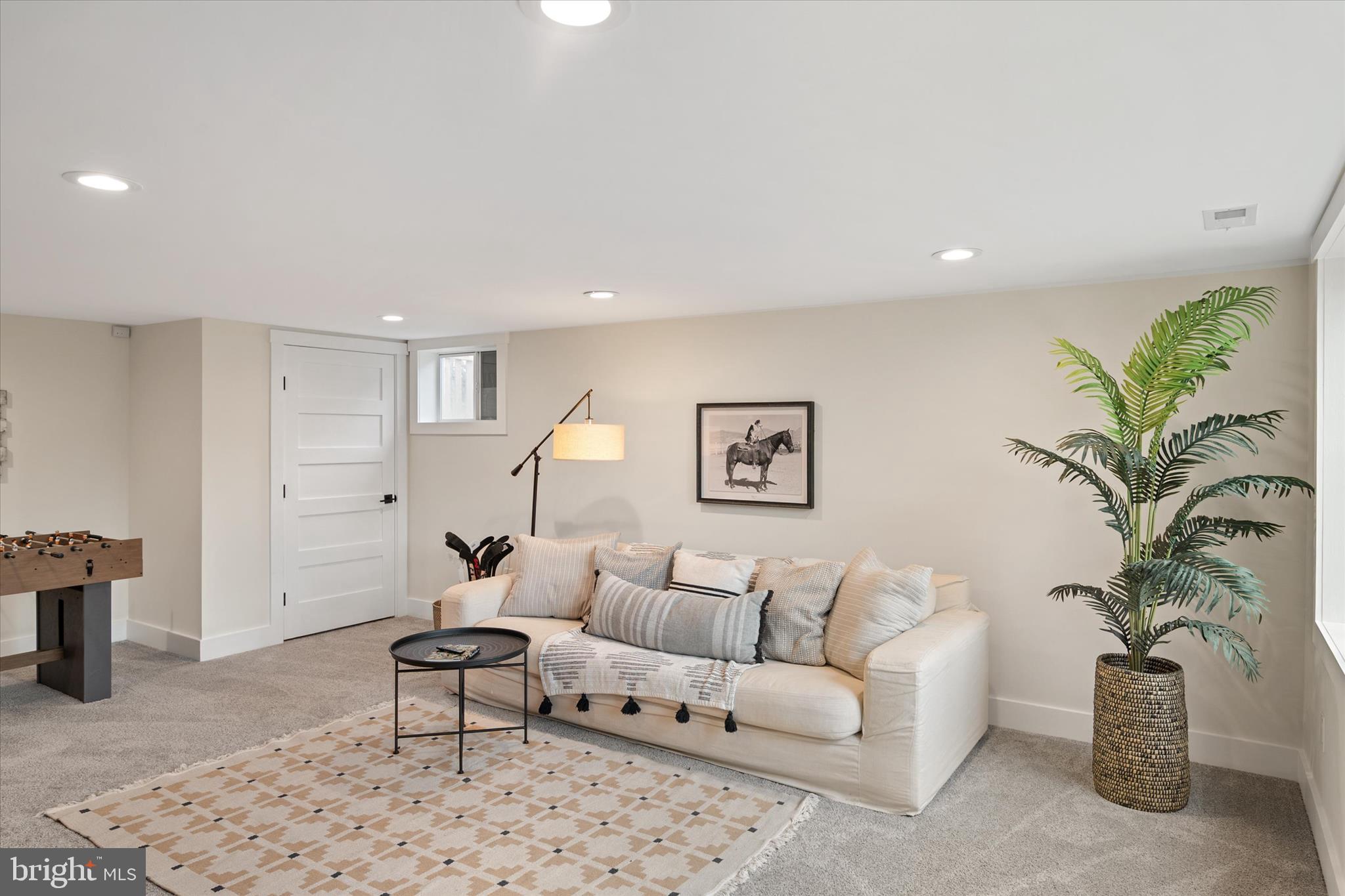 WEST ANNAPOLIS - Residential