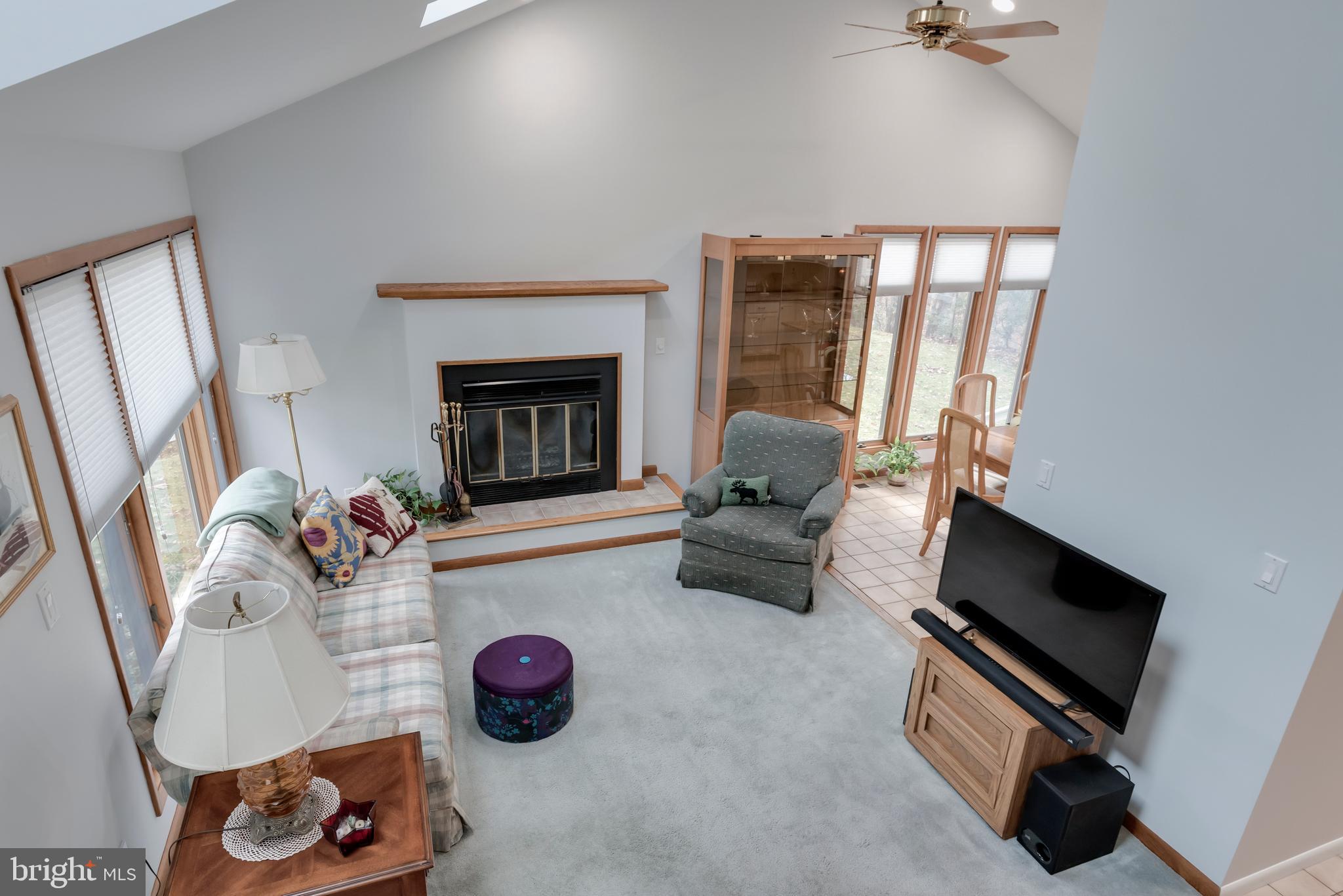 NORTH RIVER FOREST - Residential