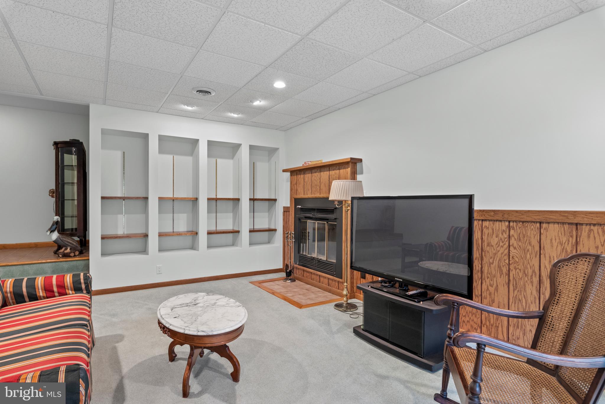 NORTH RIVER FOREST - Residential