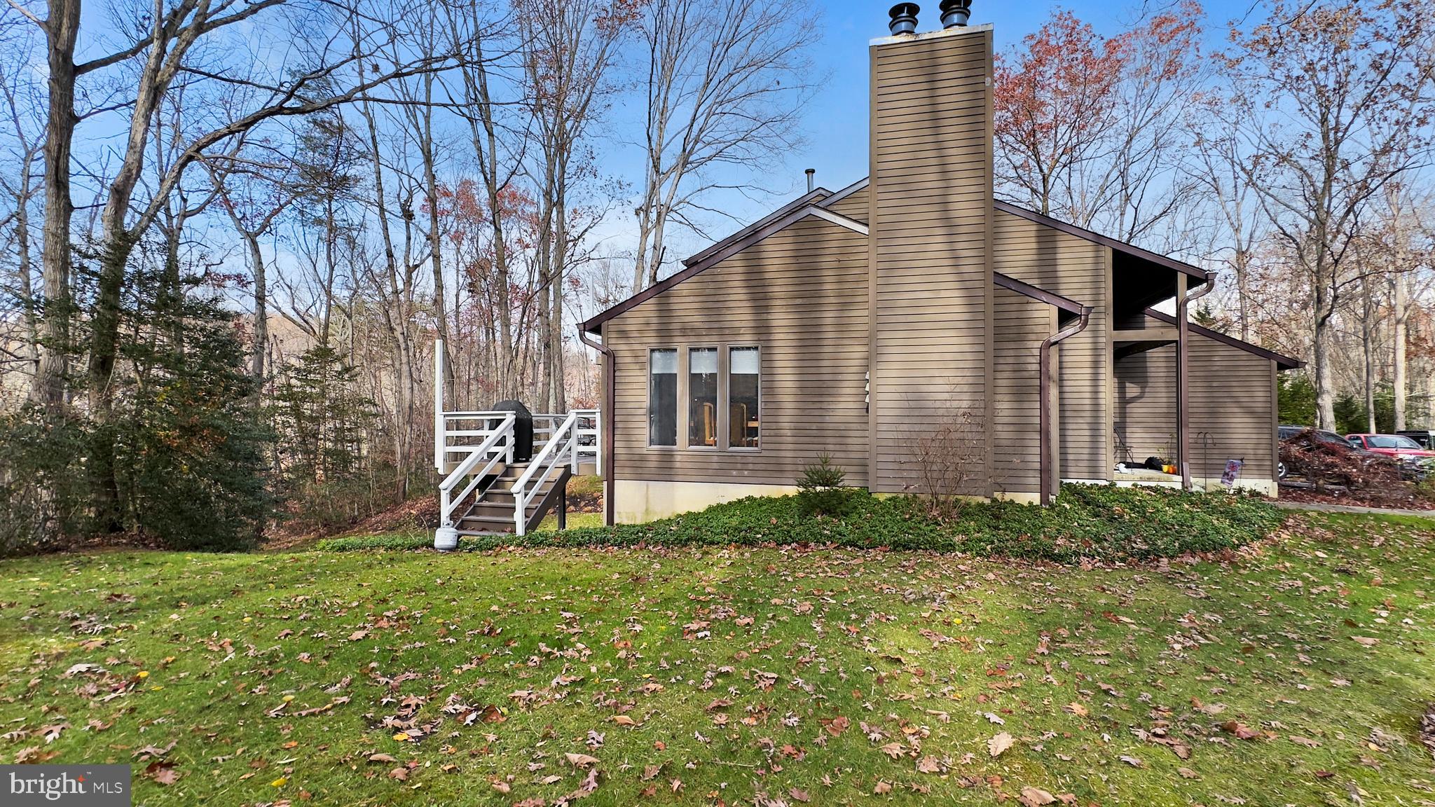 NORTH RIVER FOREST - Residential