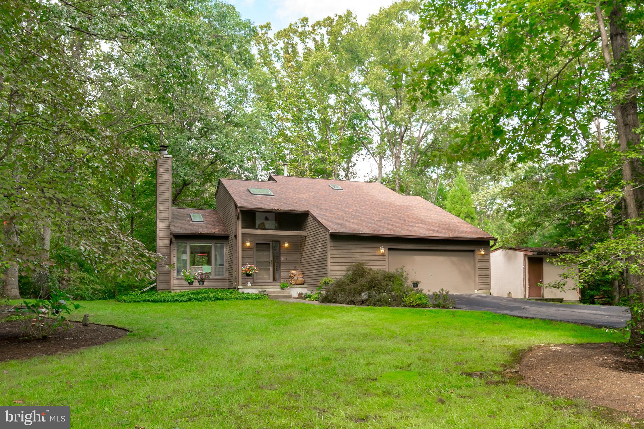 NORTH RIVER FOREST - Residential